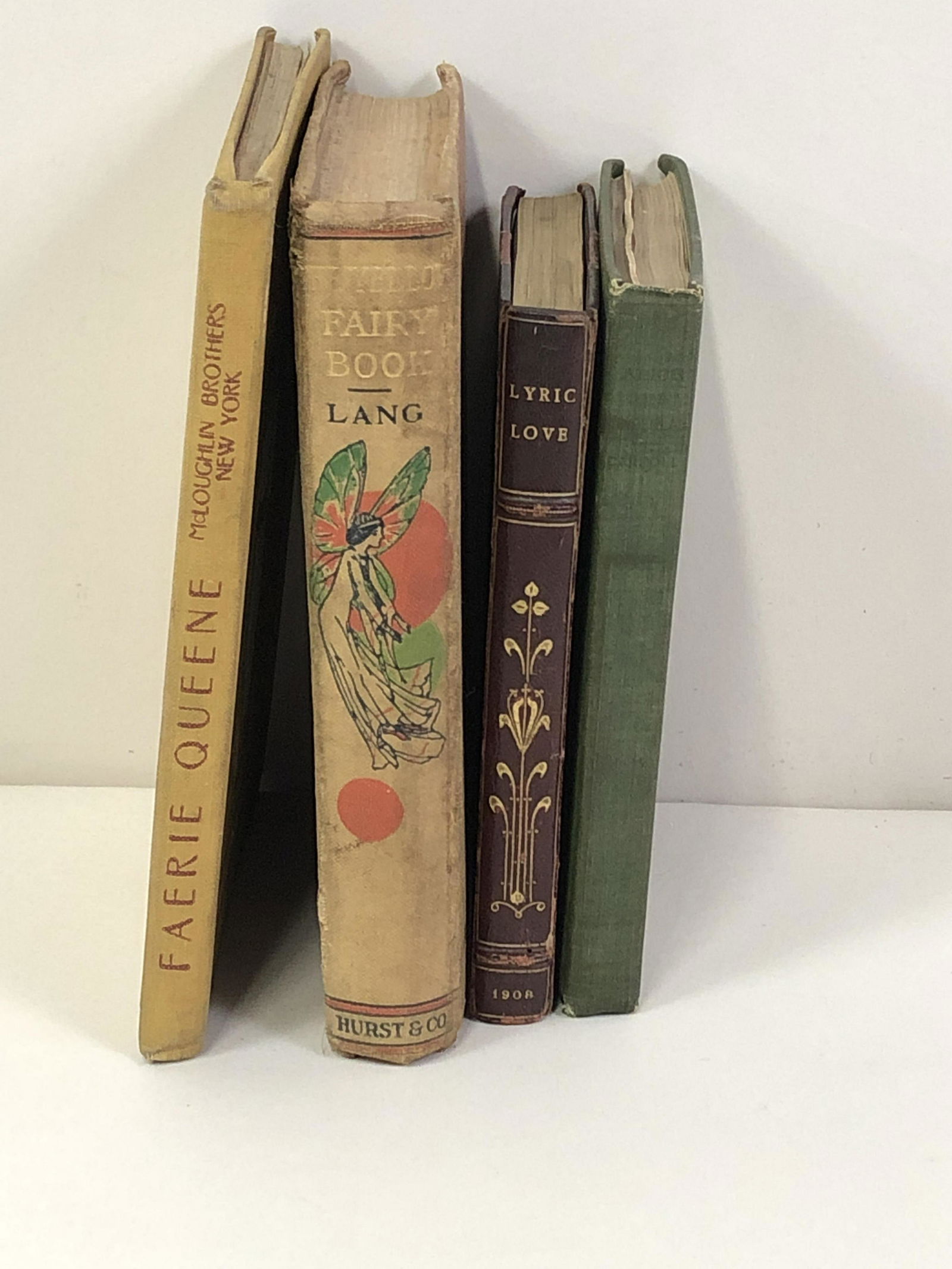 4 Antique Books Incl. Alice in Wonderland (1 of 20)