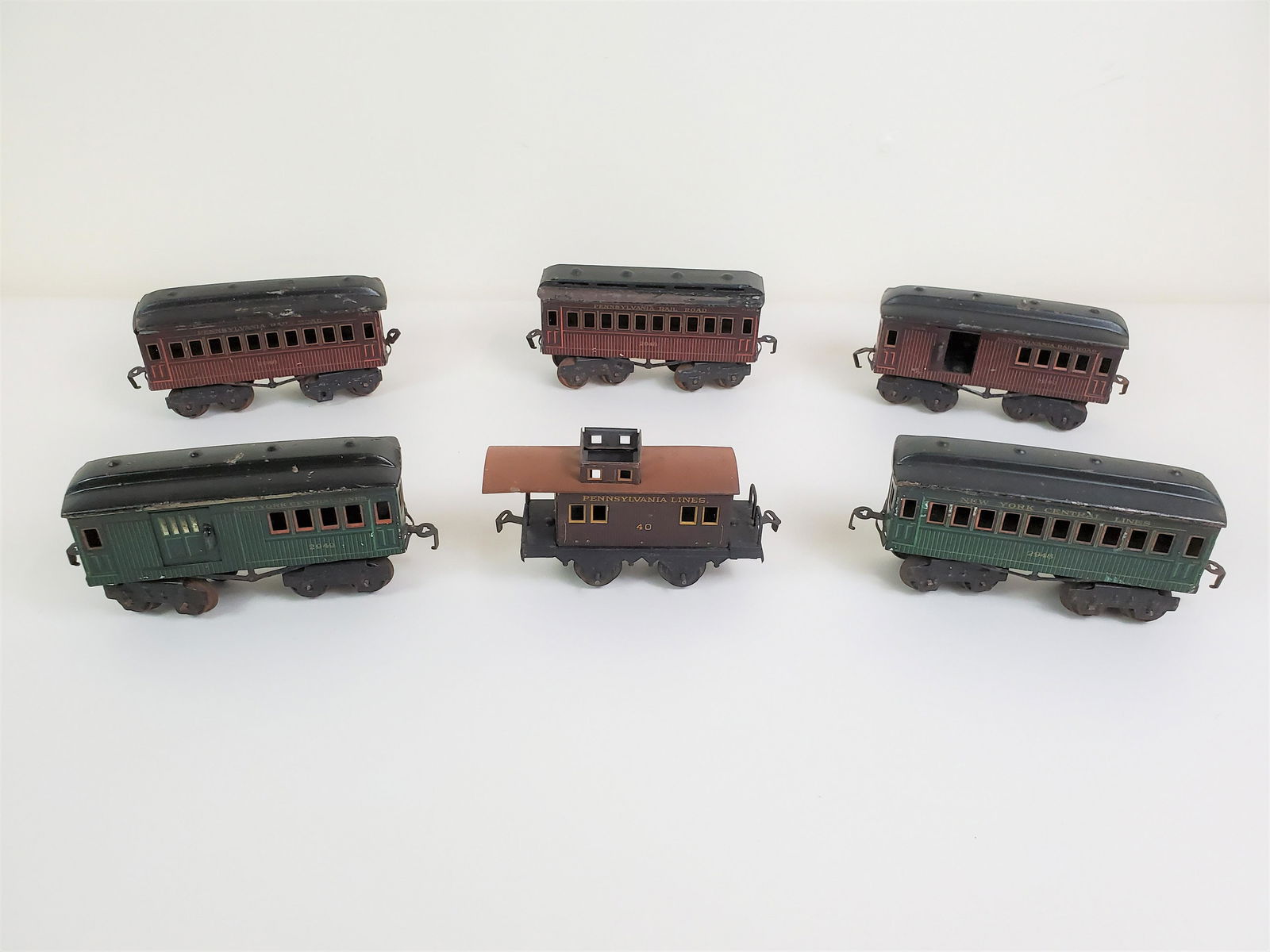 6 American Flyer PRR & NYC Pass Cars (1 of 7)