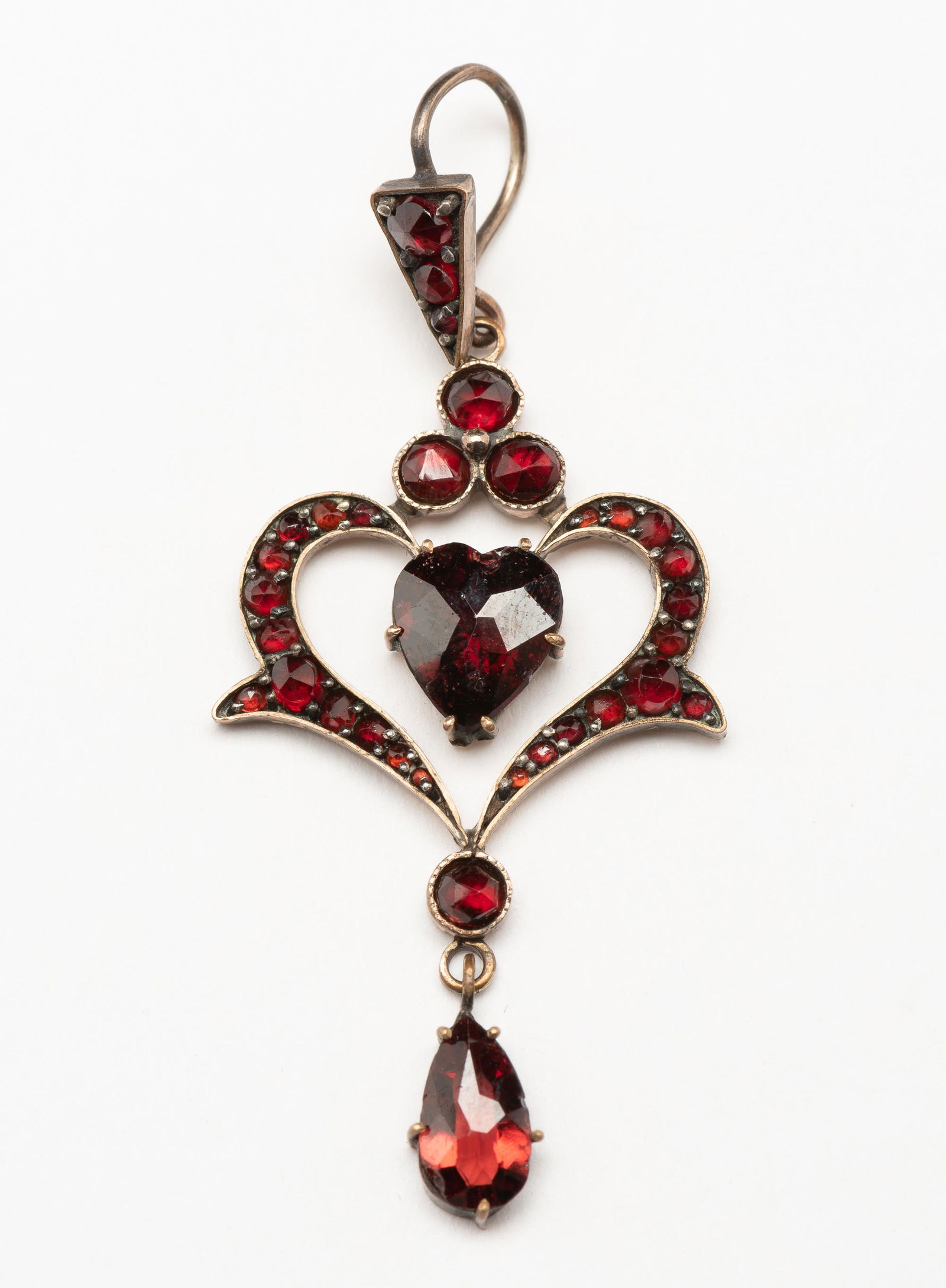Victorian Garnet Pendant (1 of 2)