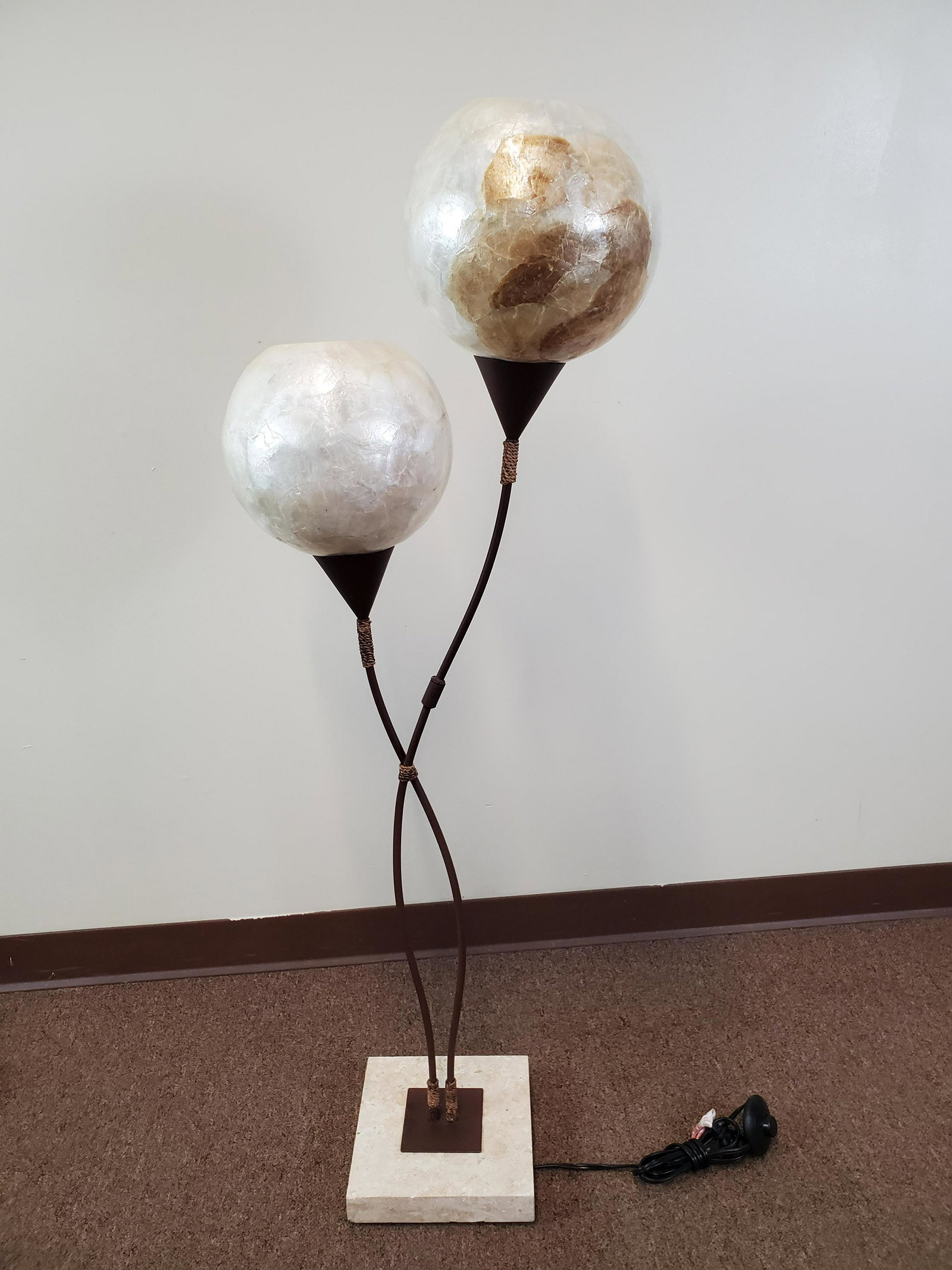 Marble Base Globe Lamp (1 of 4)