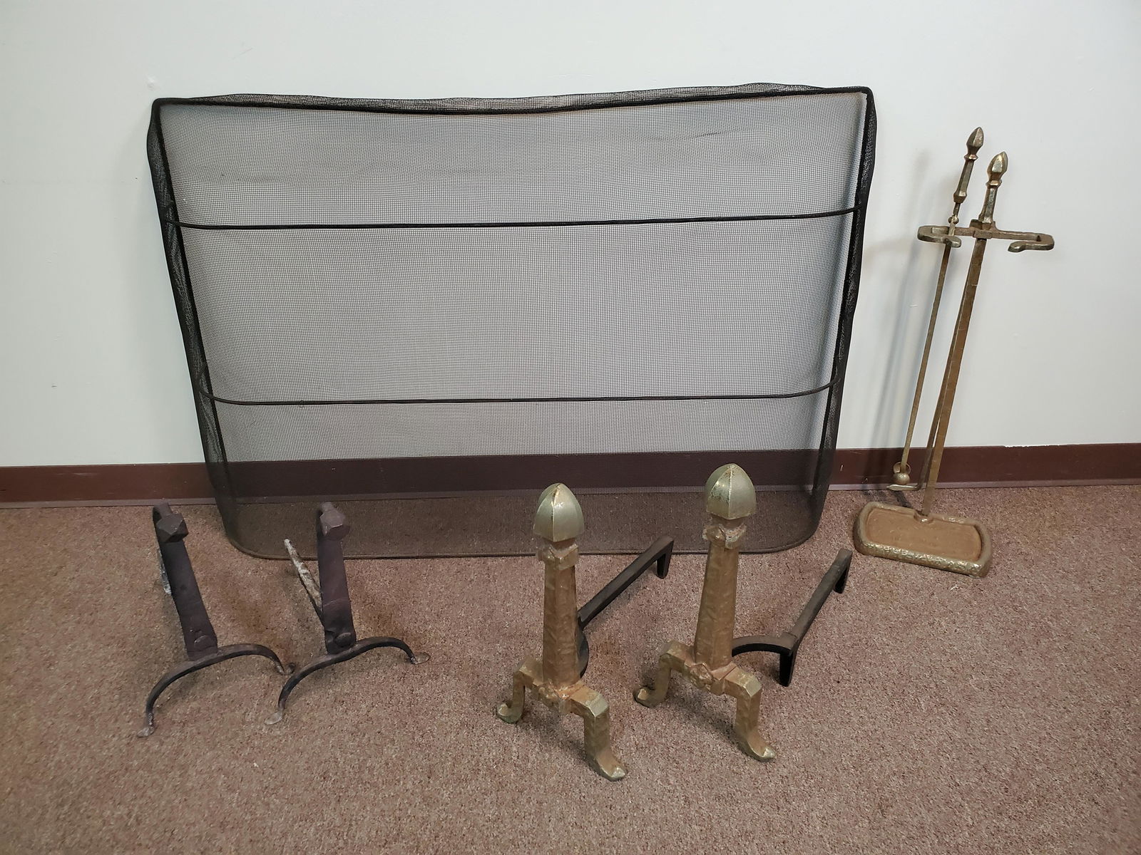 6 Fireplace Accessories (1 of 6)