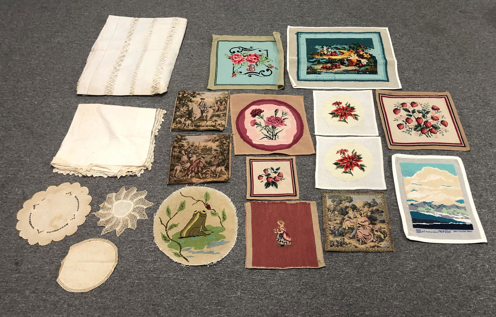 18 Pcs Needlepoint & Tapestry (1 of 7)