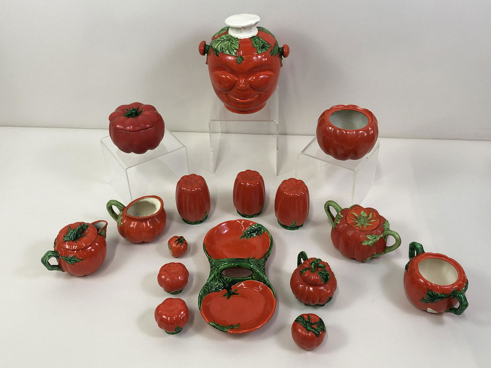 16 Pcs Hand Painted Tomato Ceramics (1 of 9)