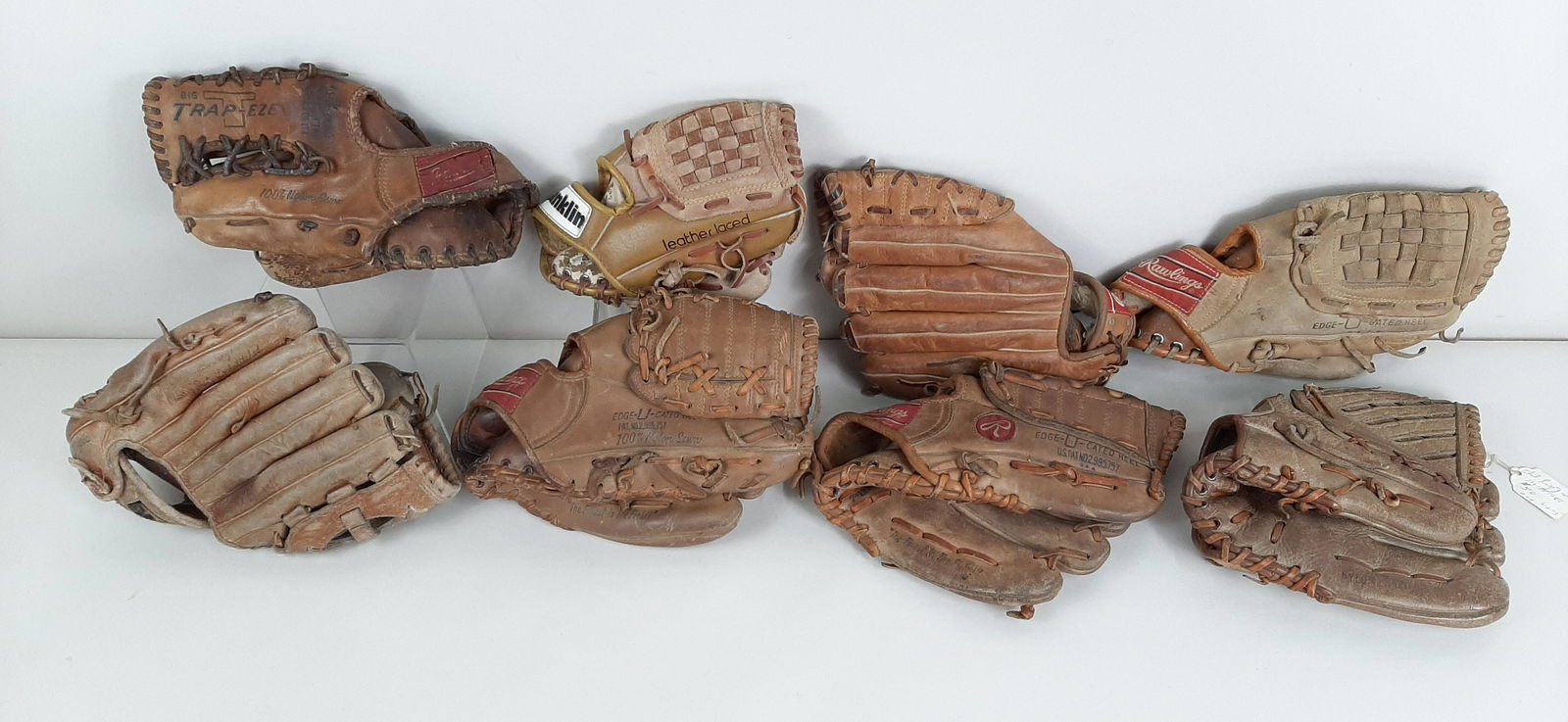 8 Baseball Gloves incl. Rawlings (1 of 9)