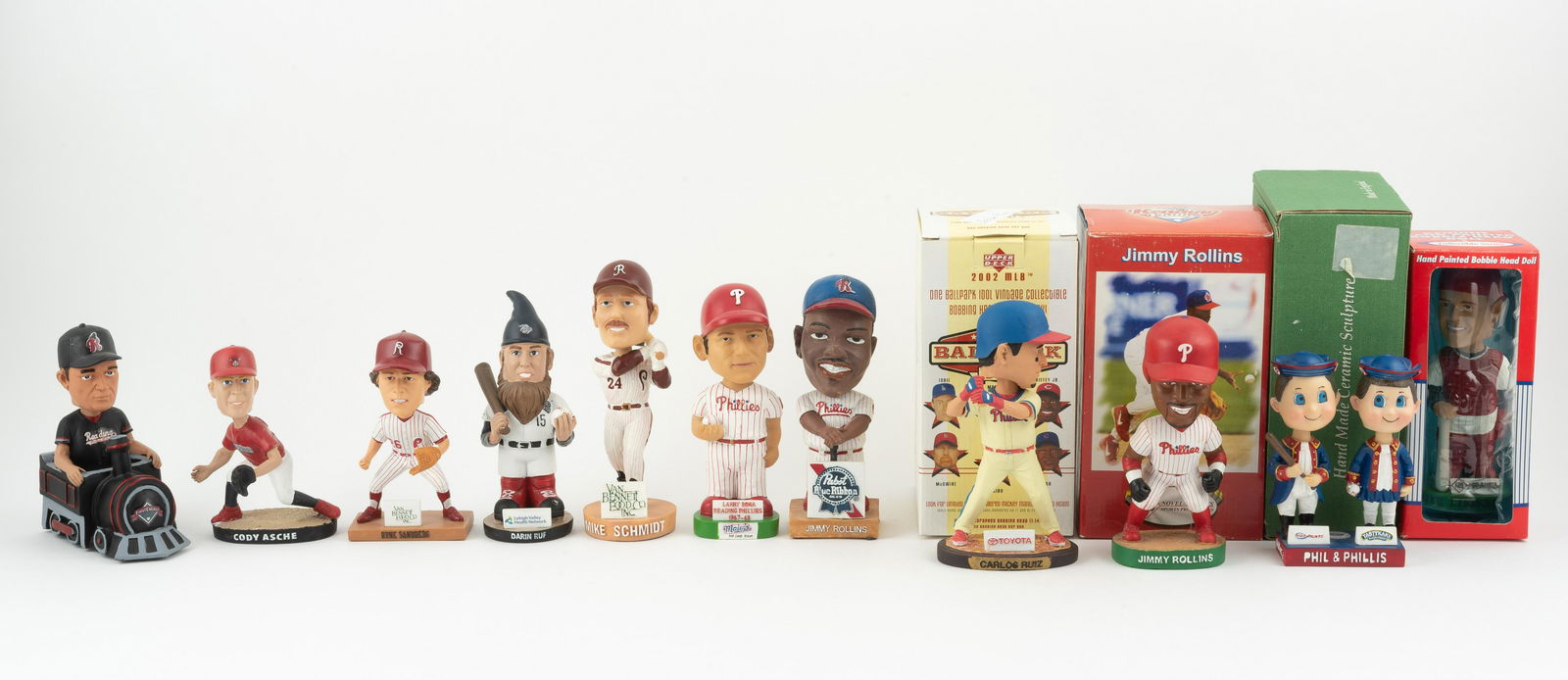 11 Phillies Figurines & Bobbleheads (1 of 20)