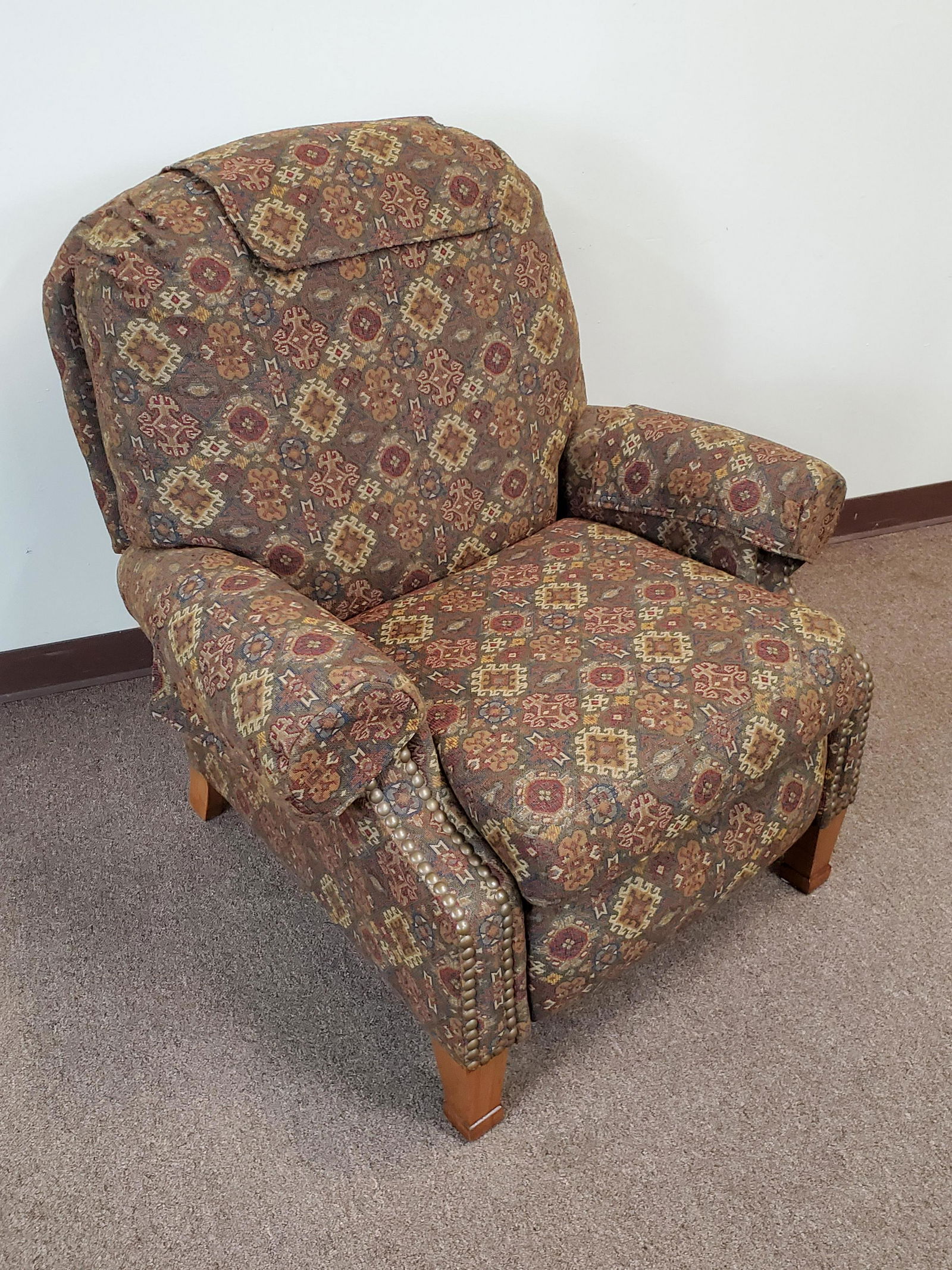 Bradington Young Recliner (1 of 6)