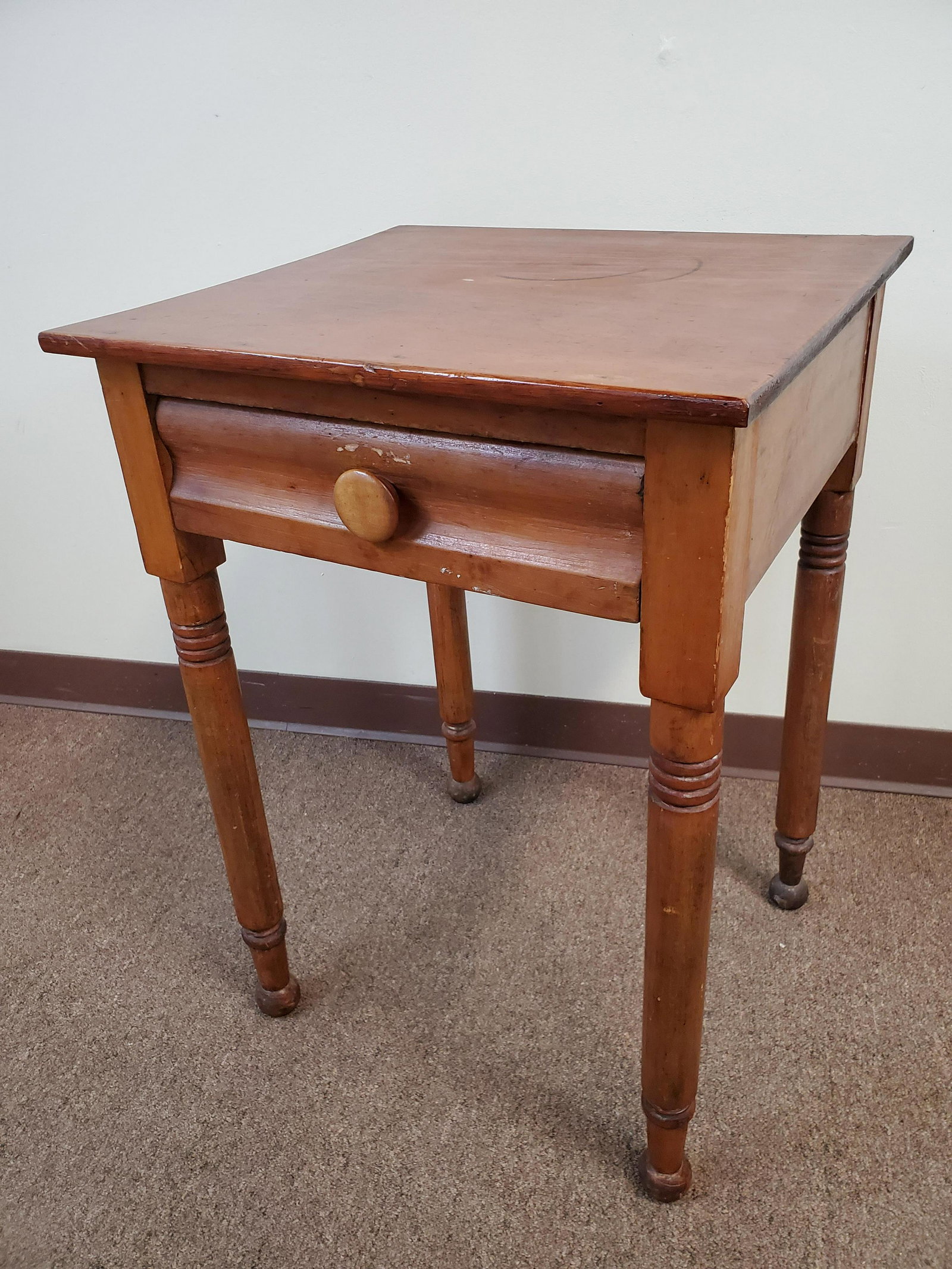 Single Drawer Work Table: 19 3/4" wide X 18 1/4" deep X 29" high. IMPORTANT: Before bidding, please read the terms and conditions. When you registered for the auction you agreed to these terms and will be required to comply wi