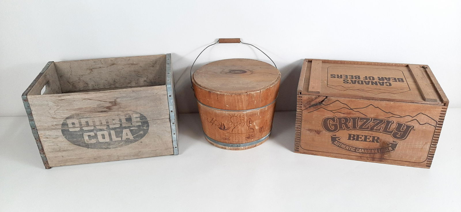 2 Beverage Crates and Wooden Bucket (1 of 9)