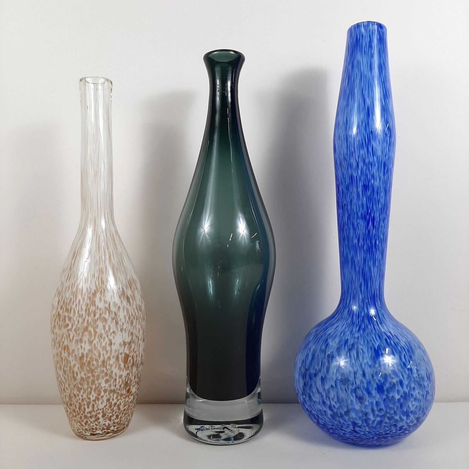 3 Modernist Vases (1 of 4)