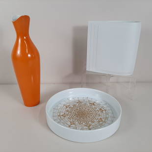 3 Pcs Rosenthal incl. Netter Line Vase: Includes biscuit design by Christa Goltz, orange mid century modern vase by Raymond Peynet and dish. 4" to 10" wide X 1¾" to 13" high. IMPORTANT: Before bidding, please read the terms and conditions.