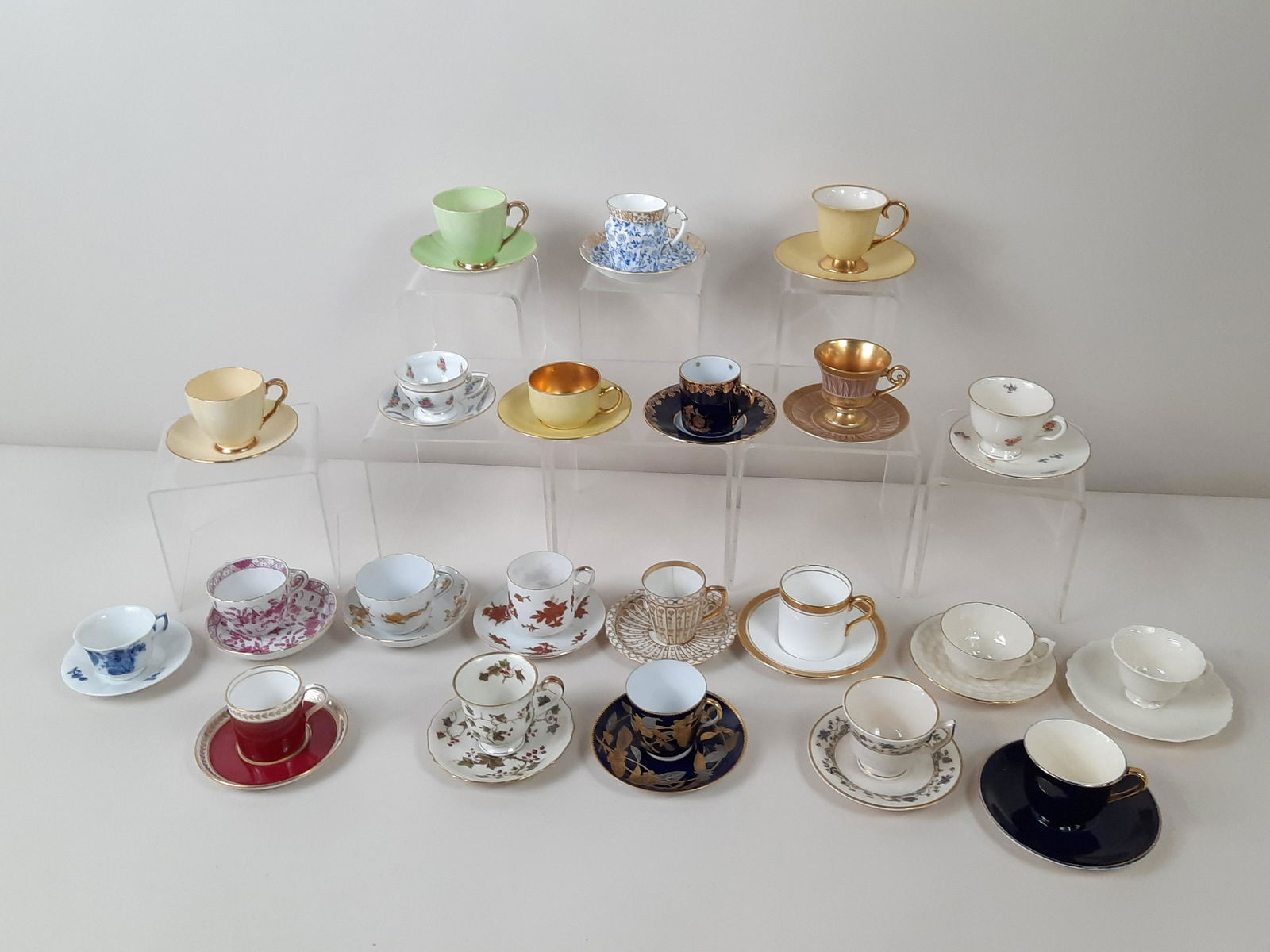 Collection of 22 Cups and Saucers incl Meissen (1 of 16)