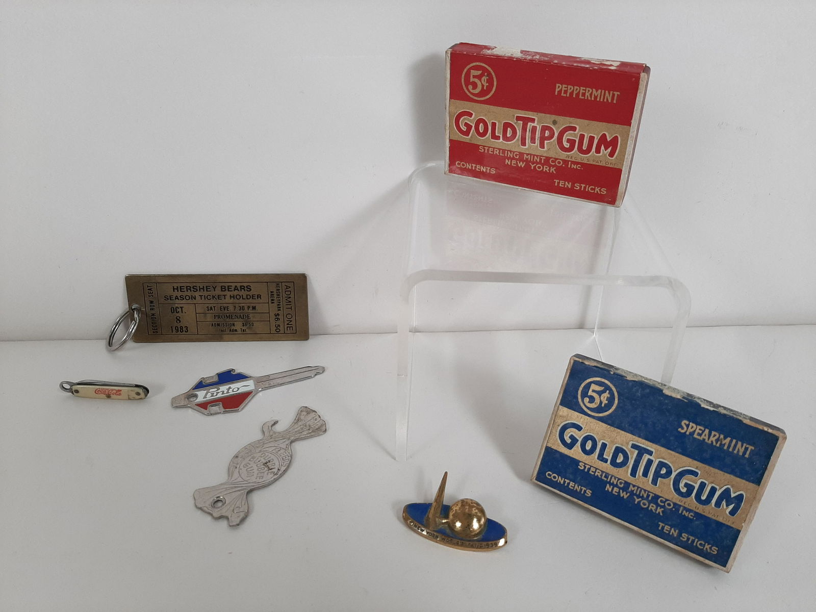 7 Premiums incl. Gold Tip Gum (1 of 8)
