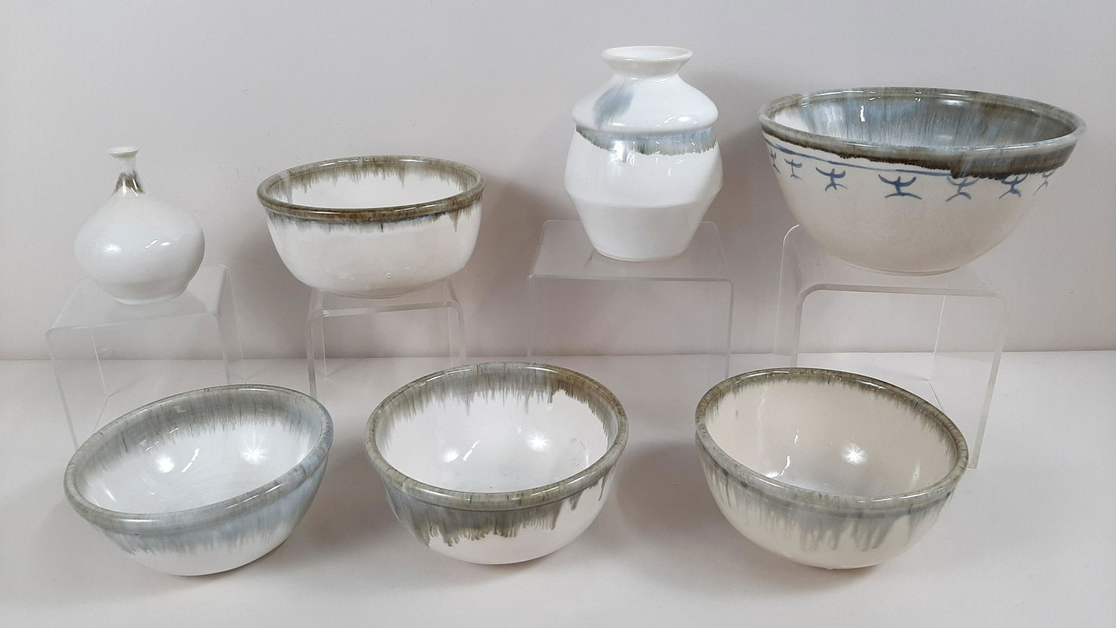 7 Pcs Studio Ceramics Bowls and Vases (1 of 1)