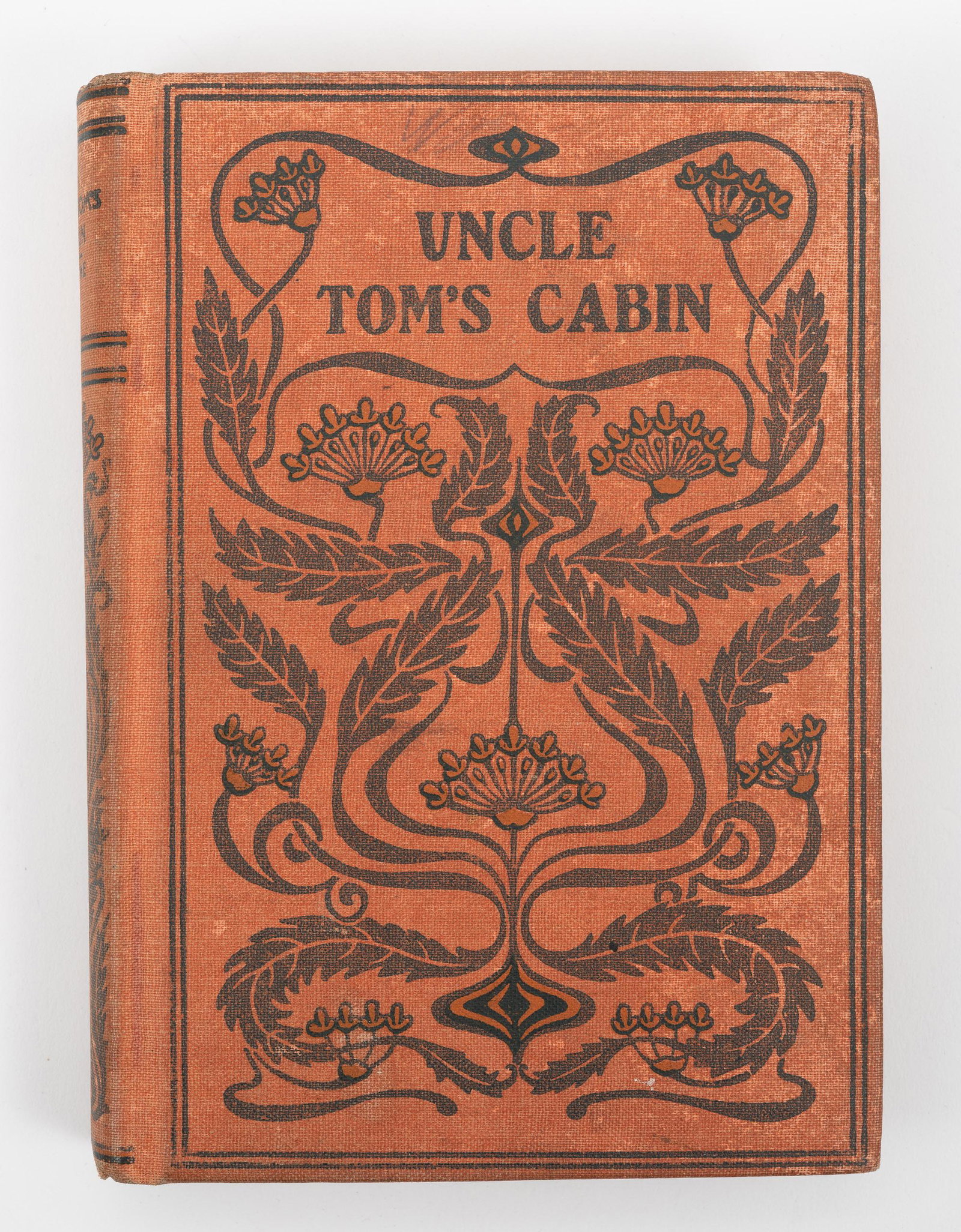 Uncle Tom's Cabin: By Harriet Beecher Stowe. Published 1902 or earlier based on insciption. IMPORTANT: Before bidding, please read the terms and conditions. When you registered for the auction you agreed to these terms 