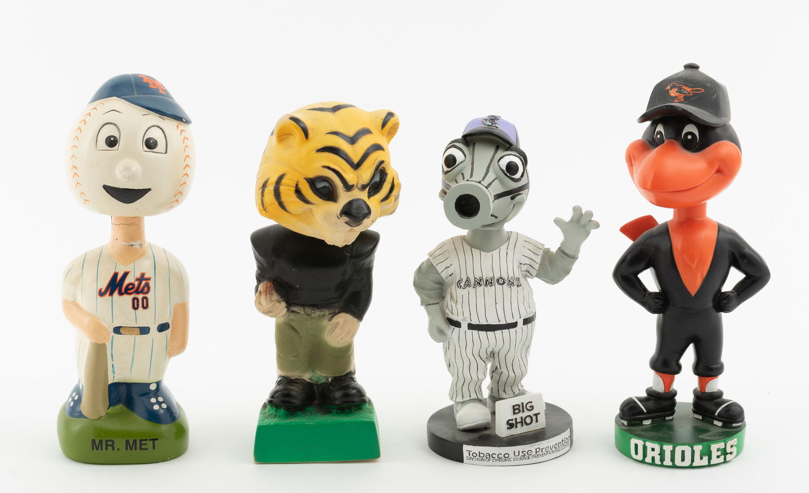4 Vintage Mascot Bobbleheads (1 of 10)