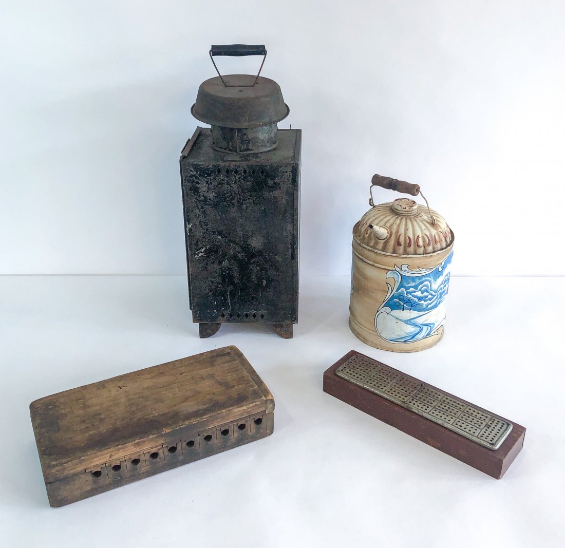 Group of Decorative Items (1 of 10)