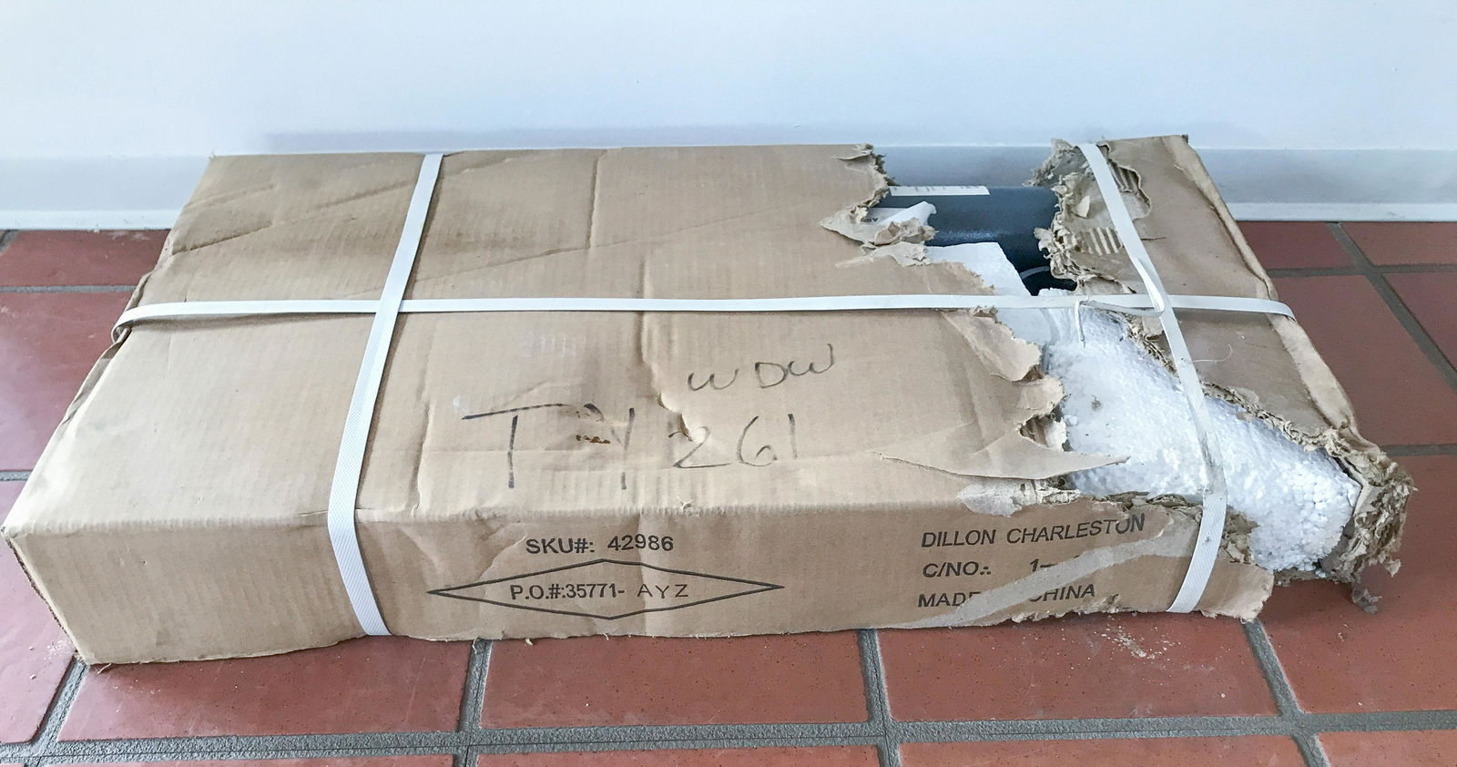 Bench Grinder Pedestal Stand (1 of 3)