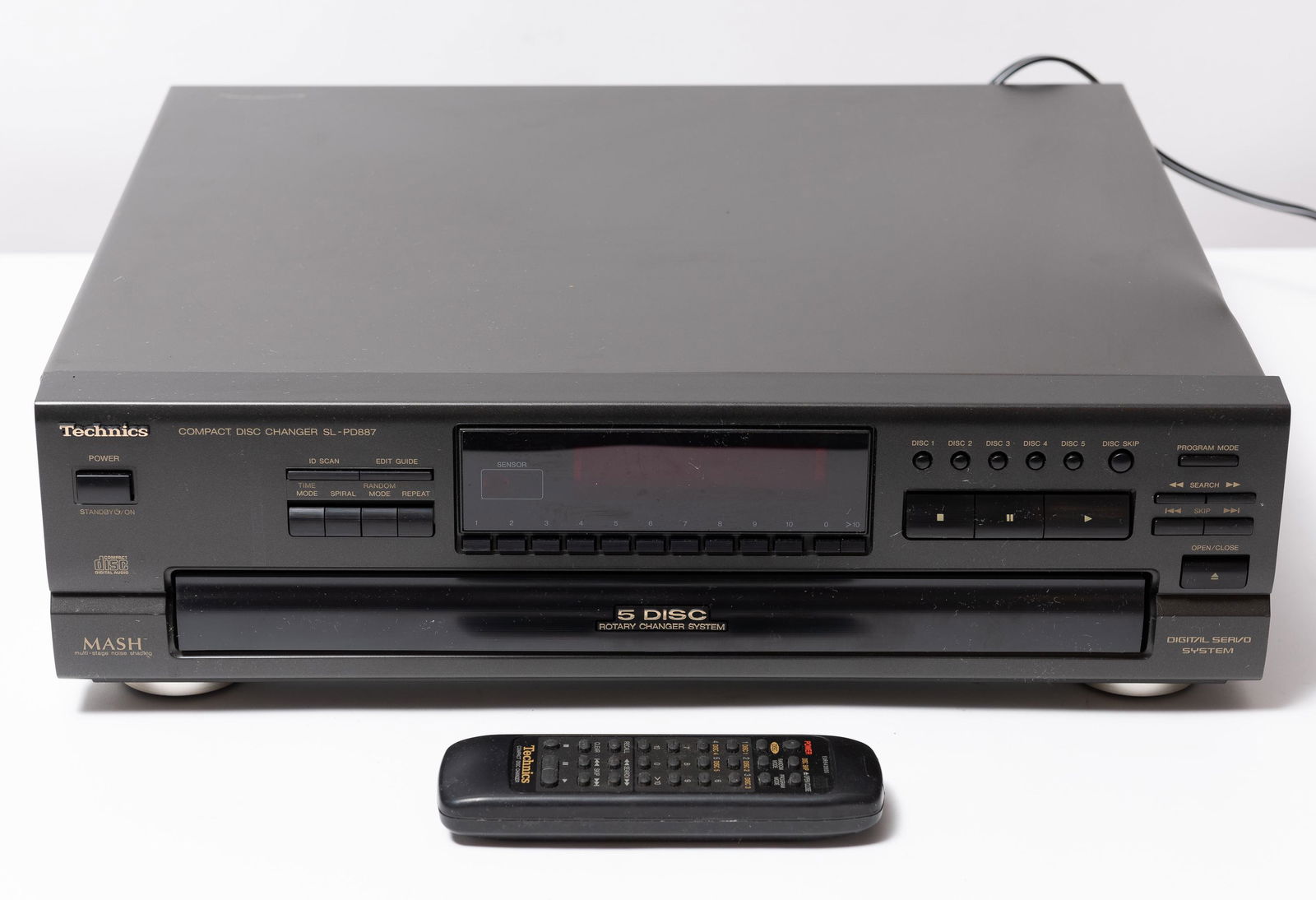 Technics Compact Disc Changer (1 of 4)