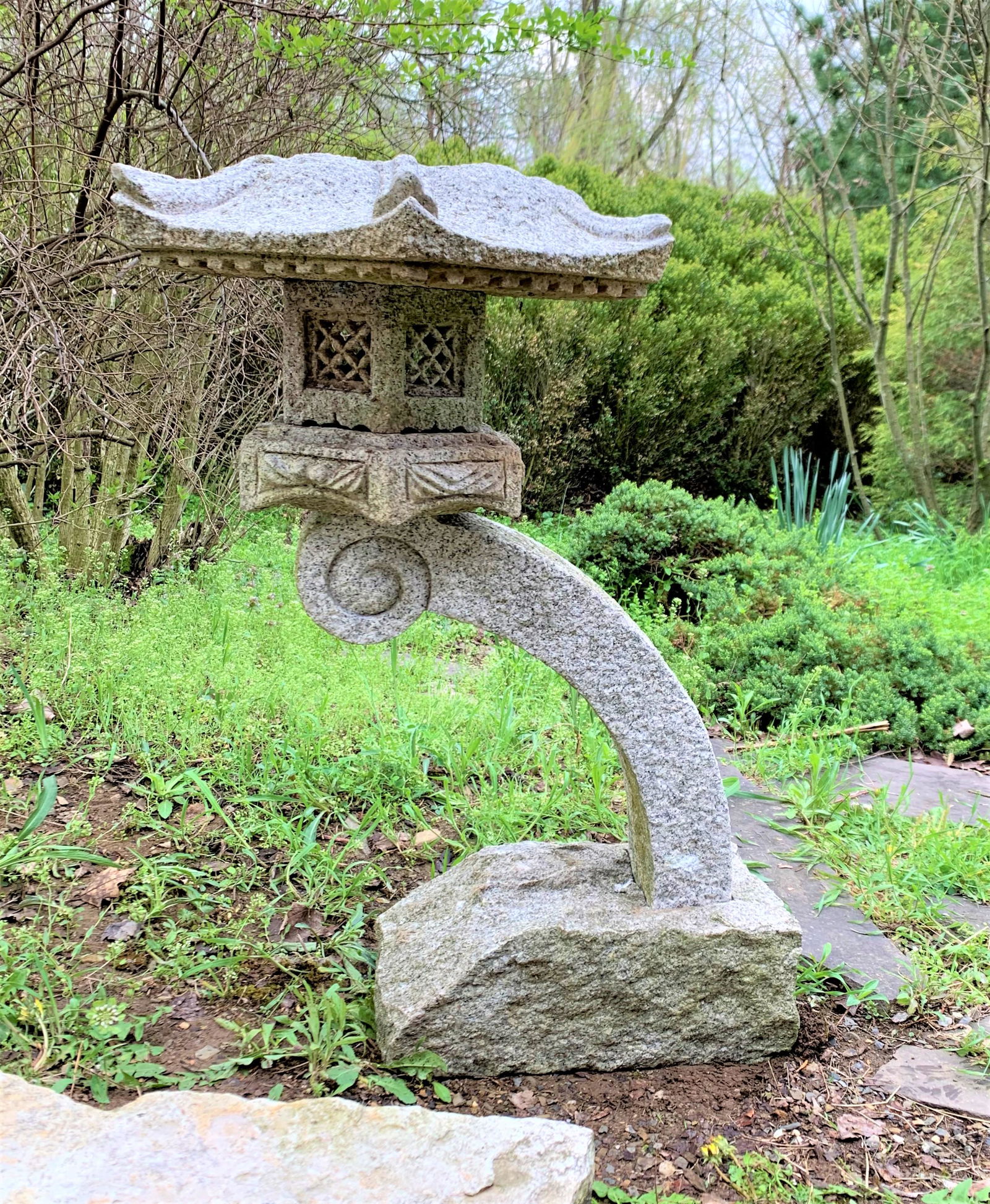 Granite Renkei Lantern Garden Pagoda (1 of 3)