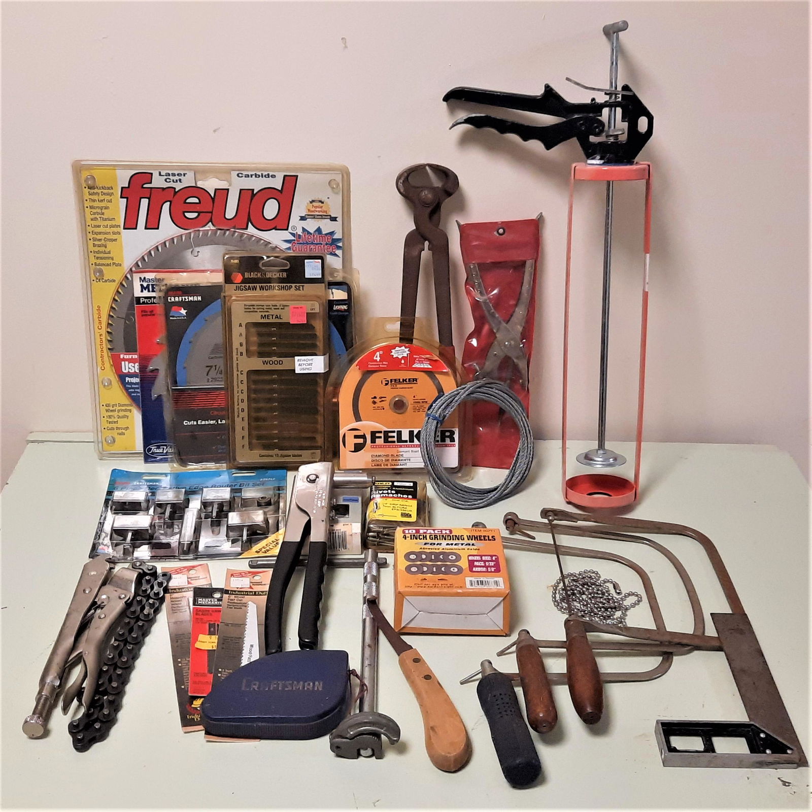 Group of Tools Incl. Saw Blade (1 of 6)