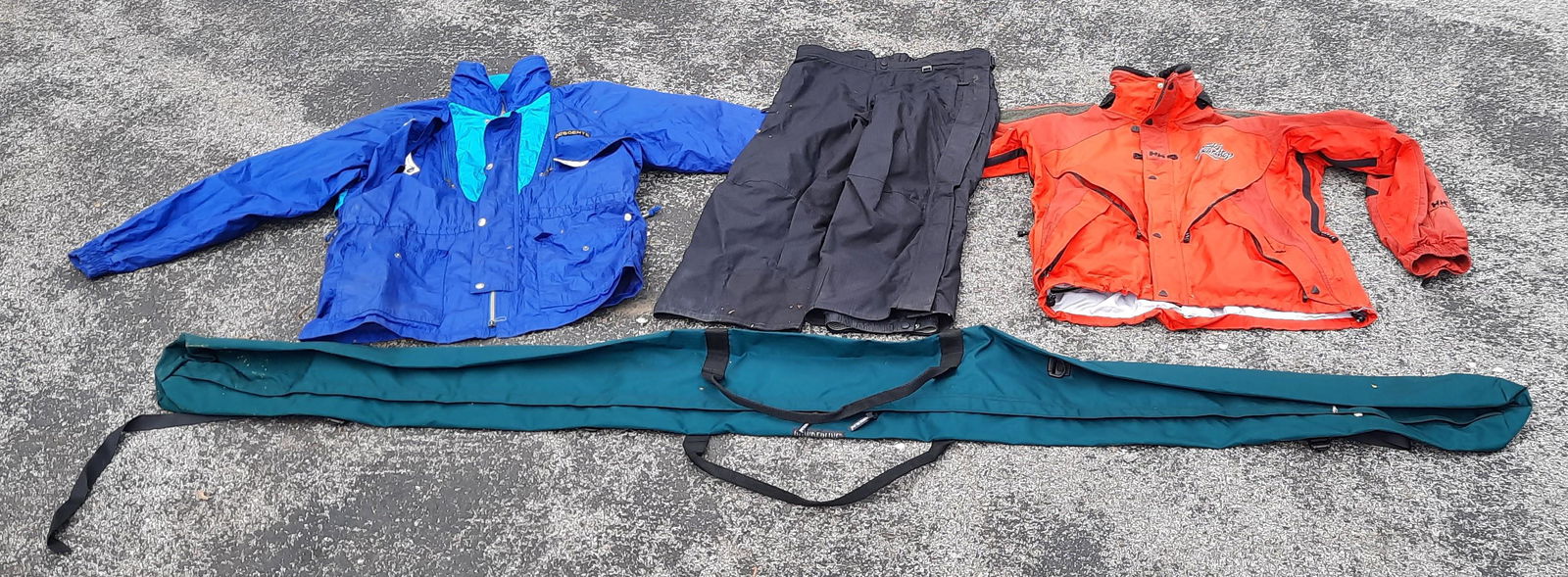 2 Jackets, Pants & Ski Bag (1 of 4)
