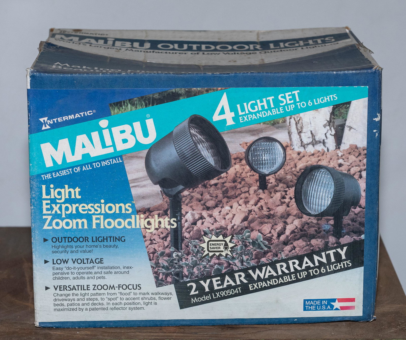 Malibu Garden Lights: 4 light set, outdoor lights. IMPORTANT: Before bidding, please read the terms and conditions. When you registered for the auction you agreed to these terms and will be required to comply with them.