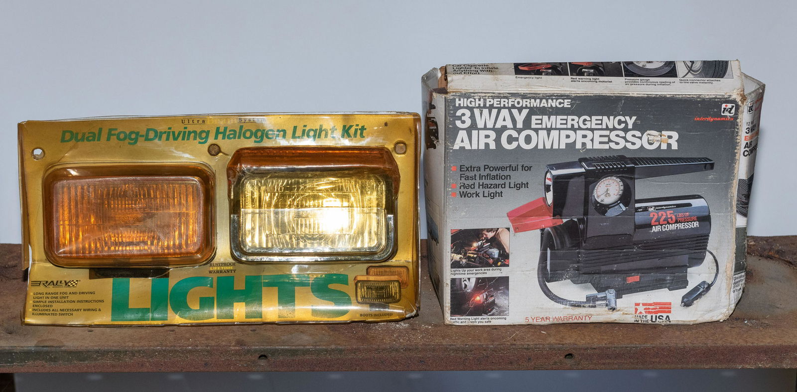 Vehicle Light Kit & Emergency Compressor (1 of 1)