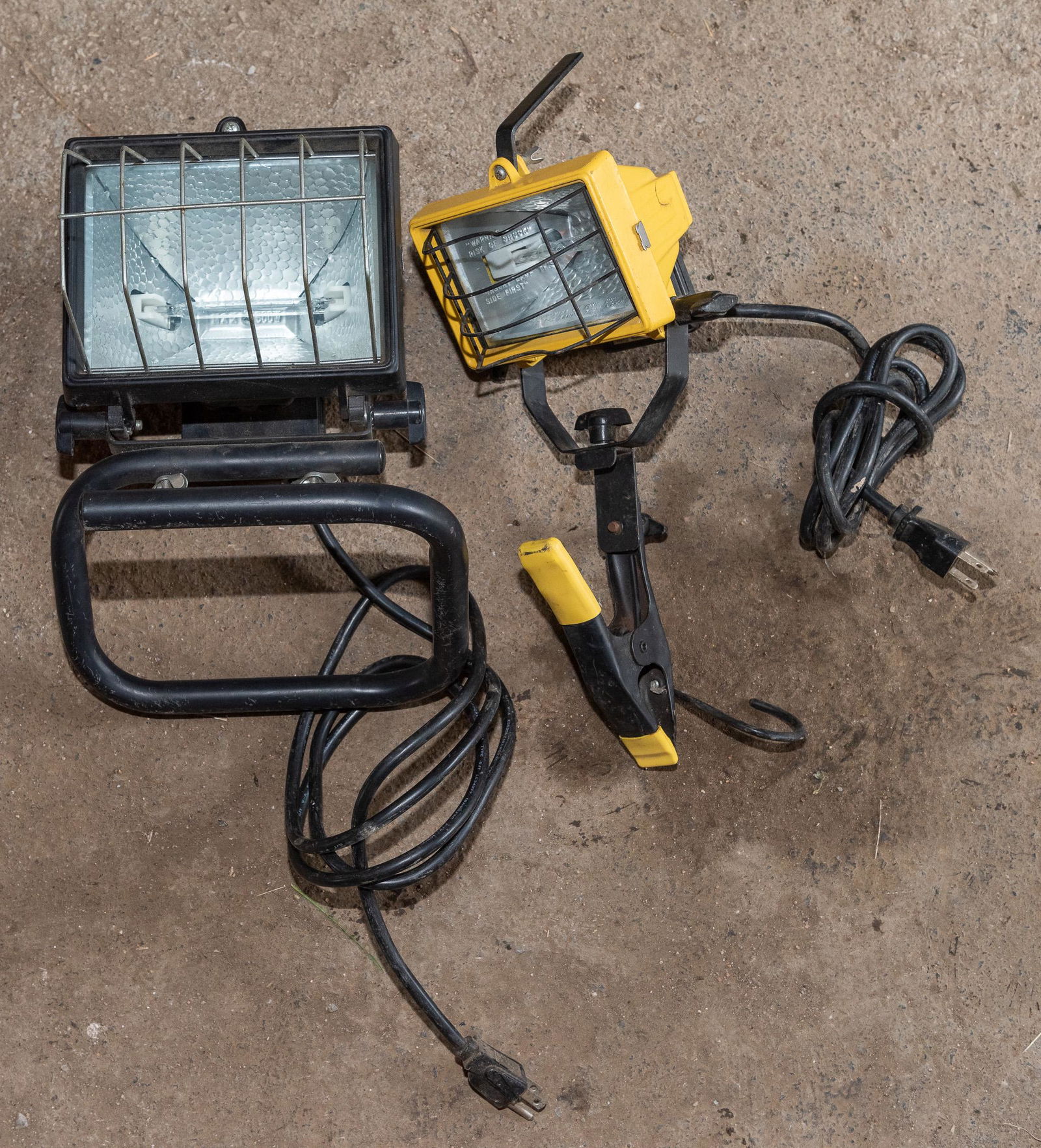 2 Utility Lights (1 of 1)