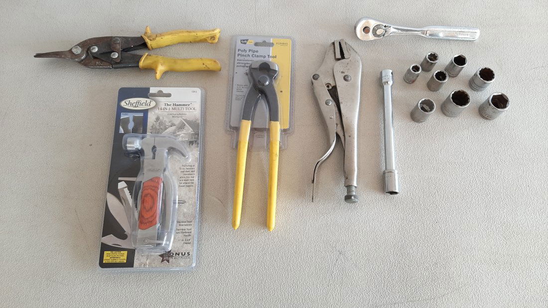15 Pcs Tools (1 of 4)