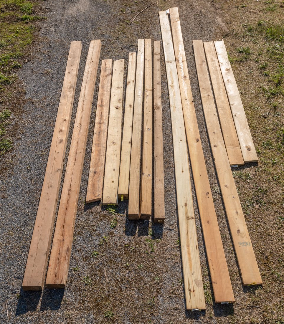 13 Pcs. Pressure Treated Lumber: 1x6: 2 16', 1 12', 2 8' ; 2x6: 2 8', one with end cut at angle ; 4x4: 1 8', 1 9', 2 10' ; 4x6: 2 12'. As is. IMPORTANT: Before bidding, please read the terms and conditions. When you registered for th