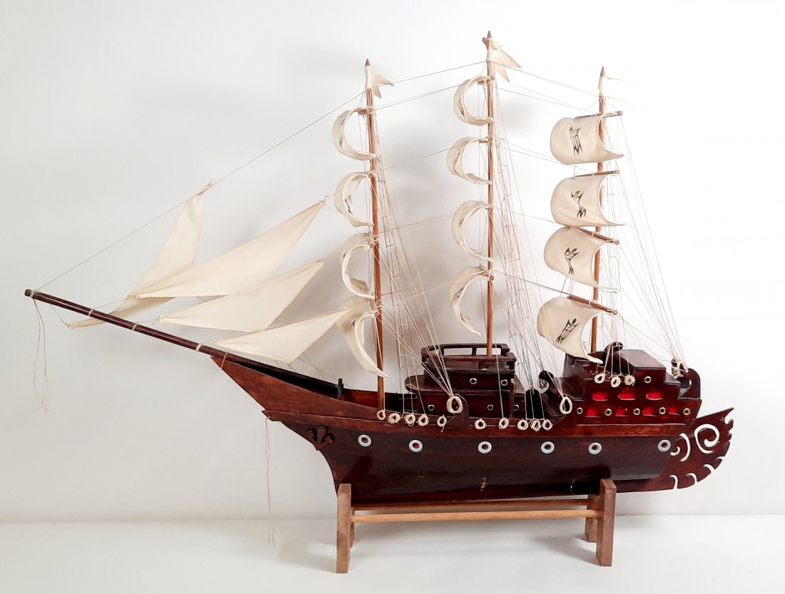 Large Scratch Build Ship: 48" wide x 36-1/2" high. Some losses.