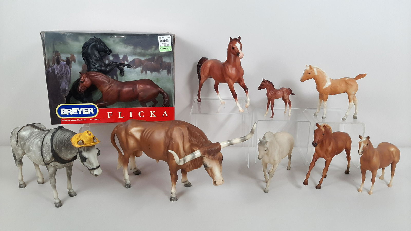 9 Breyer Horses and Steer (1 of 3)