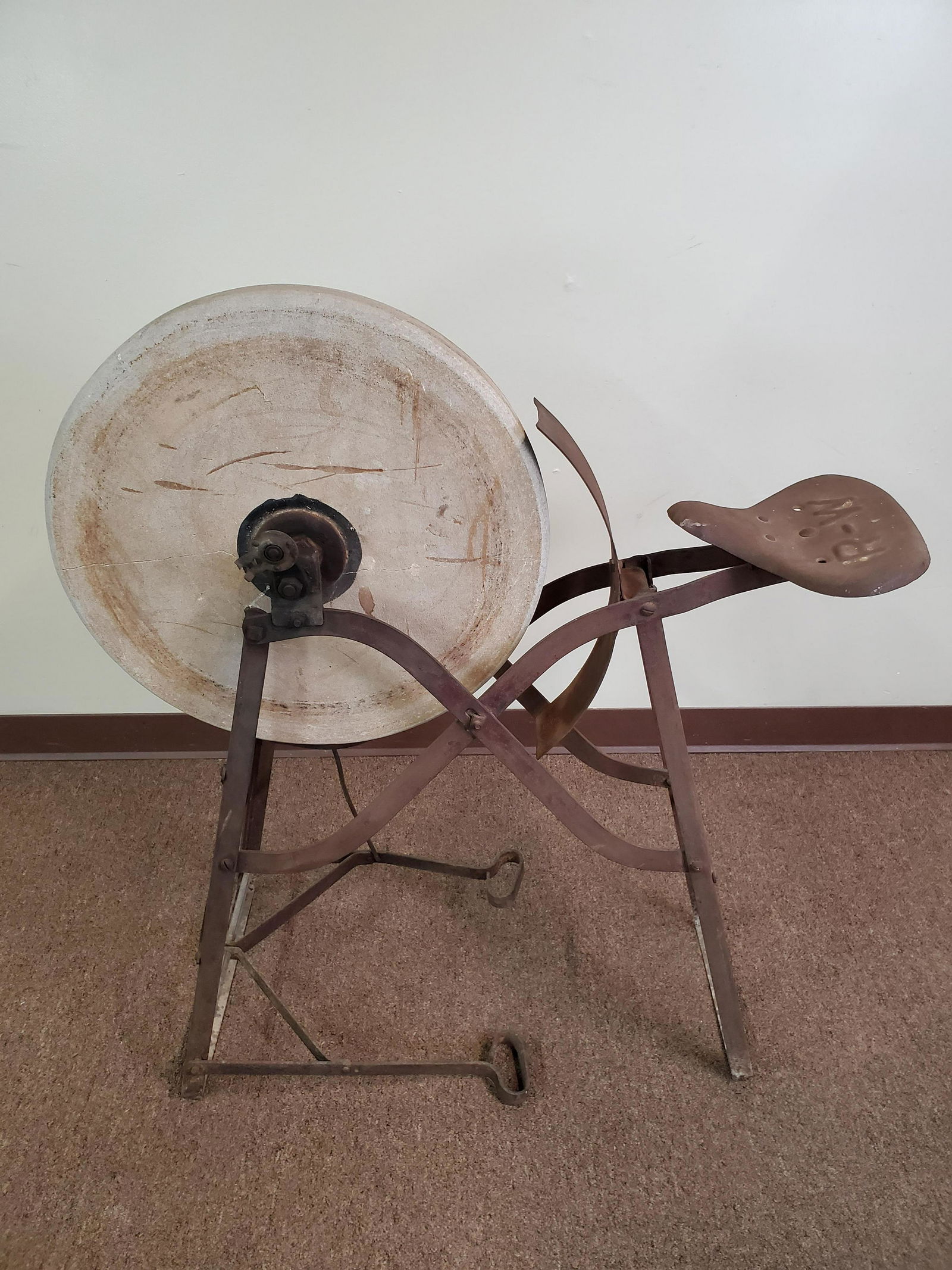 RW Stone Grinder (1 of 4)