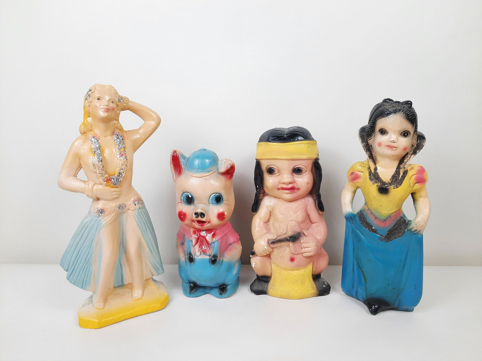 4 Carnival Chalk Characters (1 of 4)