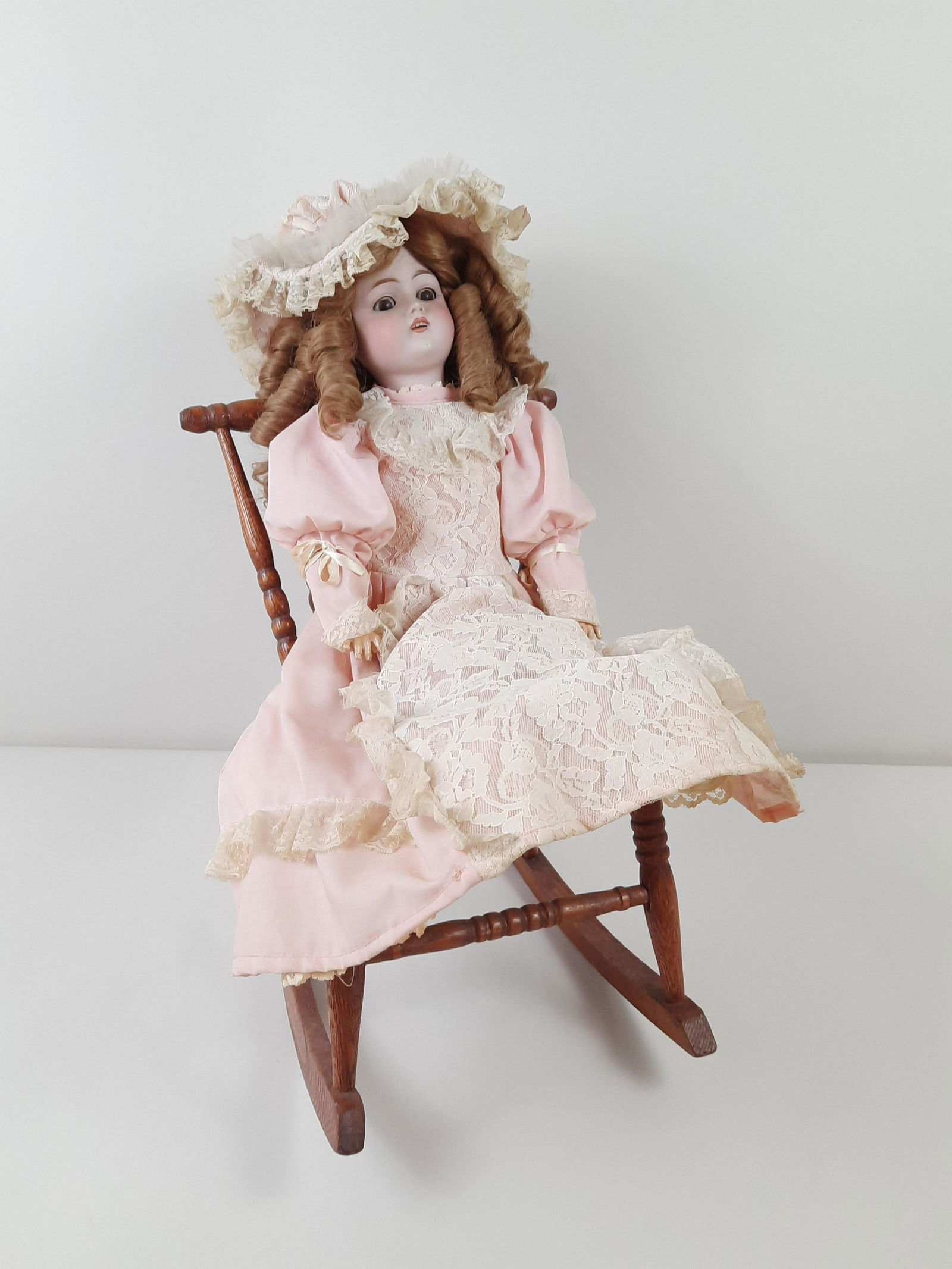 22 " Kestner Bisque Head Doll with Sleepy Eyes (1 of 5)