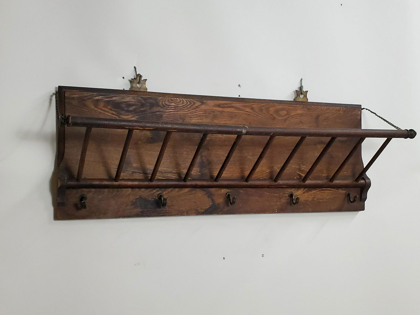 Wall Hanging Coat Hook (1 of 3)