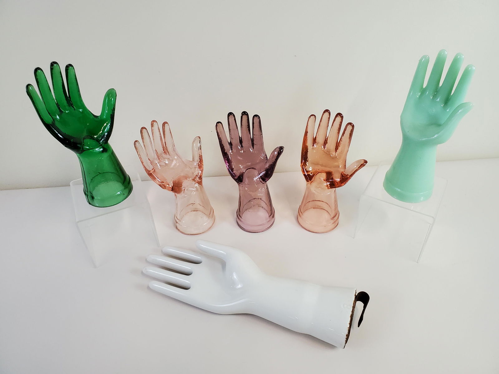 5 Glass Hands & Glove Form (1 of 2)