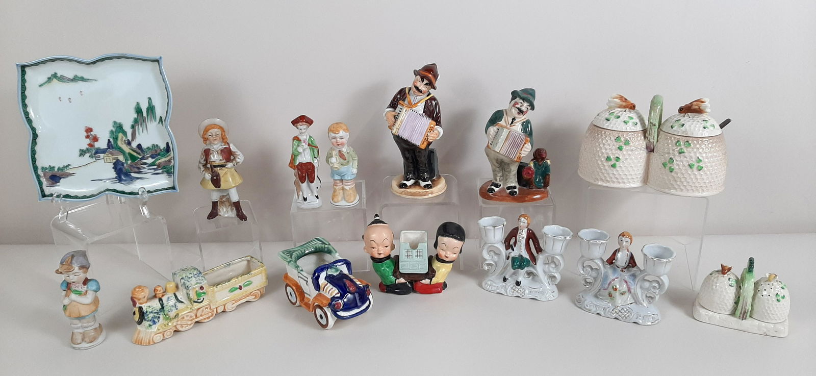 14 Occupied Japan Figures (1 of 3)
