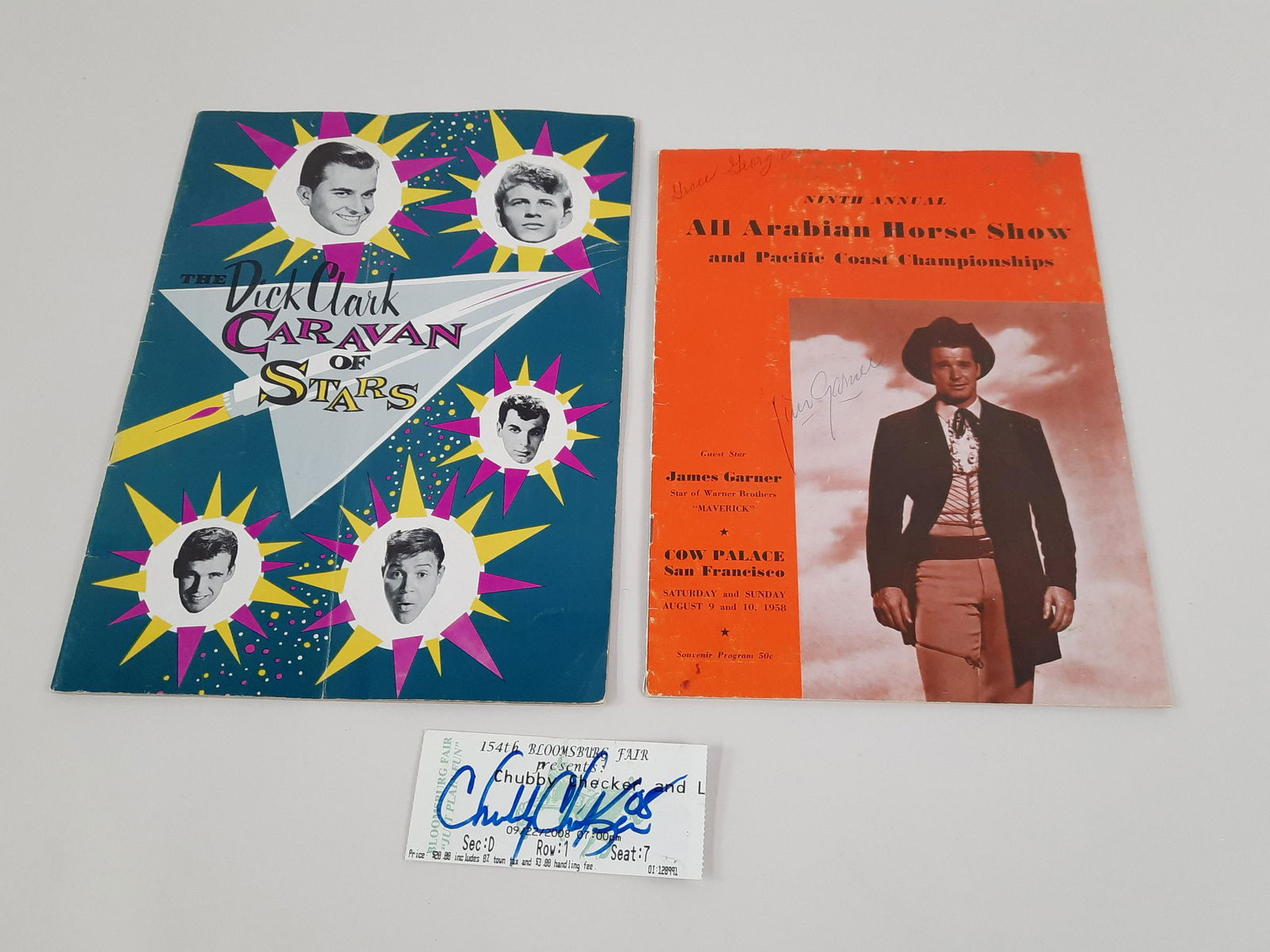 3 Pcs Entertainment Ephemera incl Autographs (1 of 11)