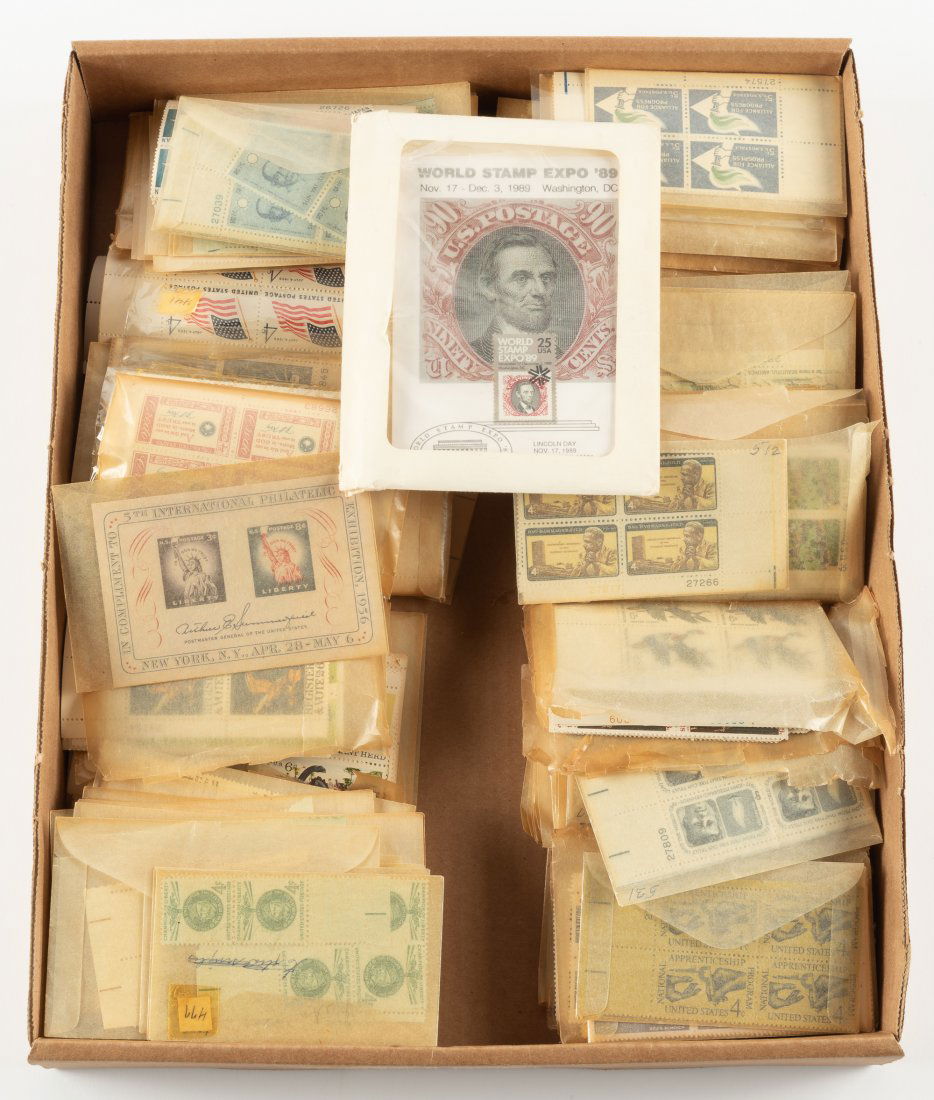 Vintage Unused U.S. Postage Stamps (1 of 10)