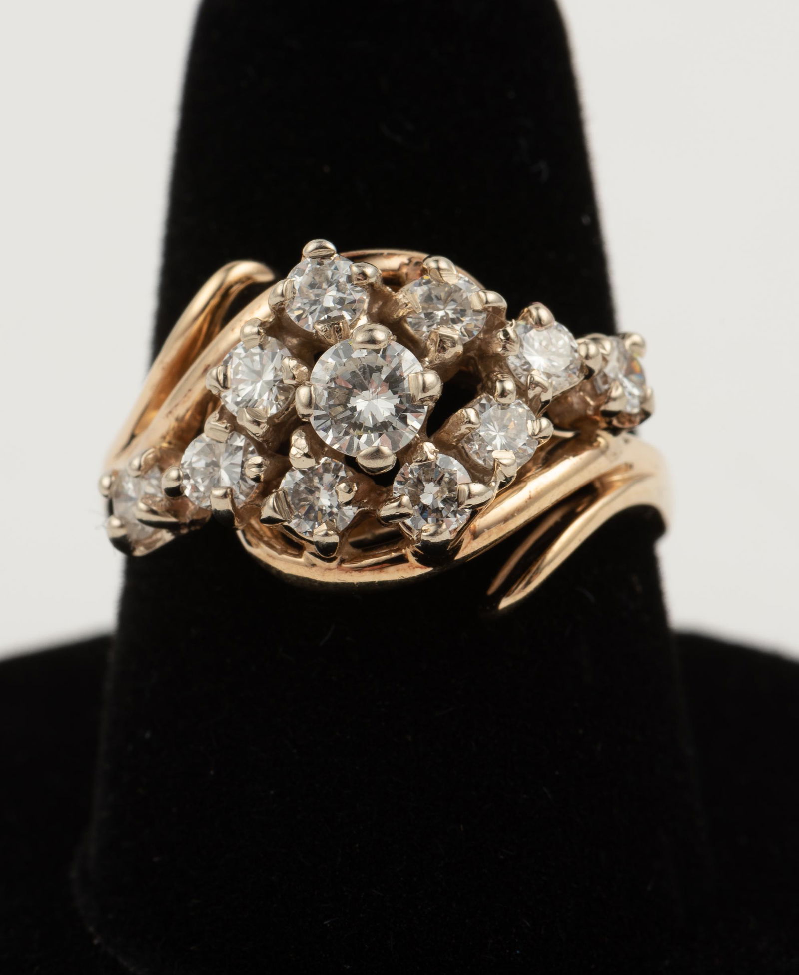 14k 1.25 CTW Diamond Cluster Ring (1 of 4)