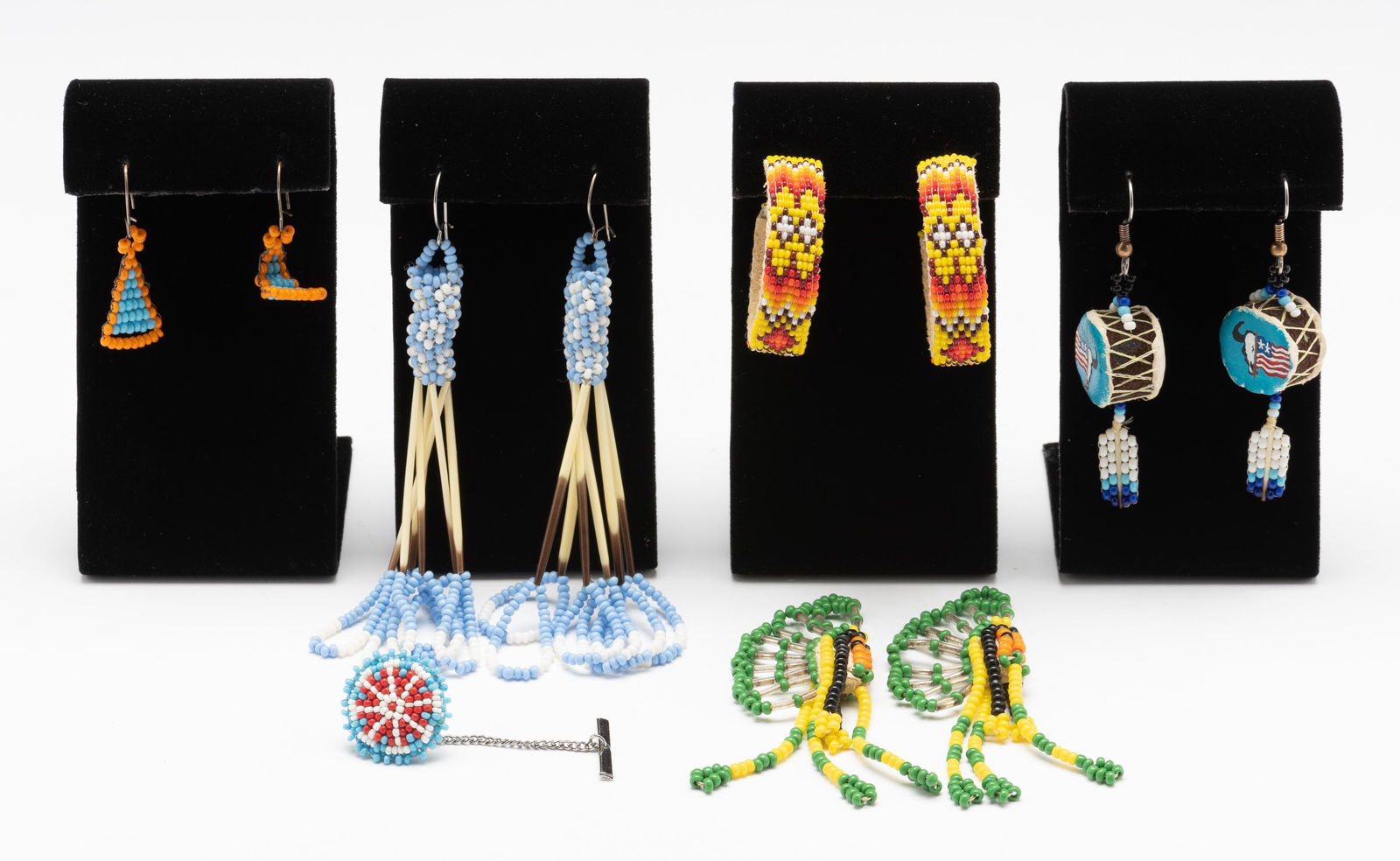 6 Pcs Native American Beaded Earrings & 1 Tack Pin (1 of 3)