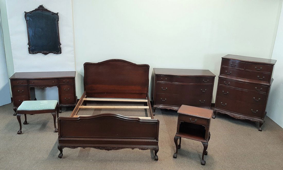 7 Pc Mahogany Bedroom Set (1 of 11)