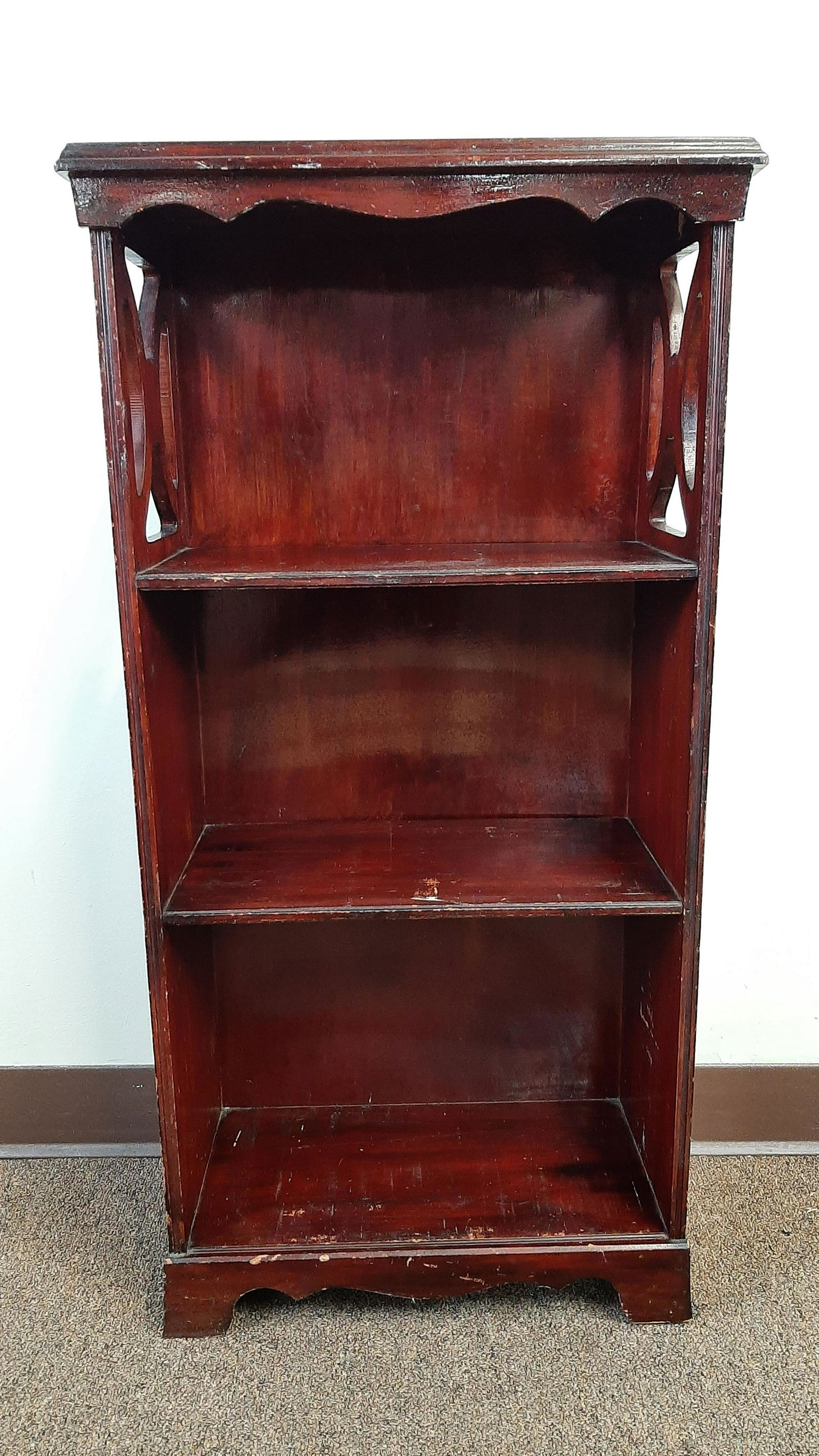 Small Bookshelf (1 of 6)