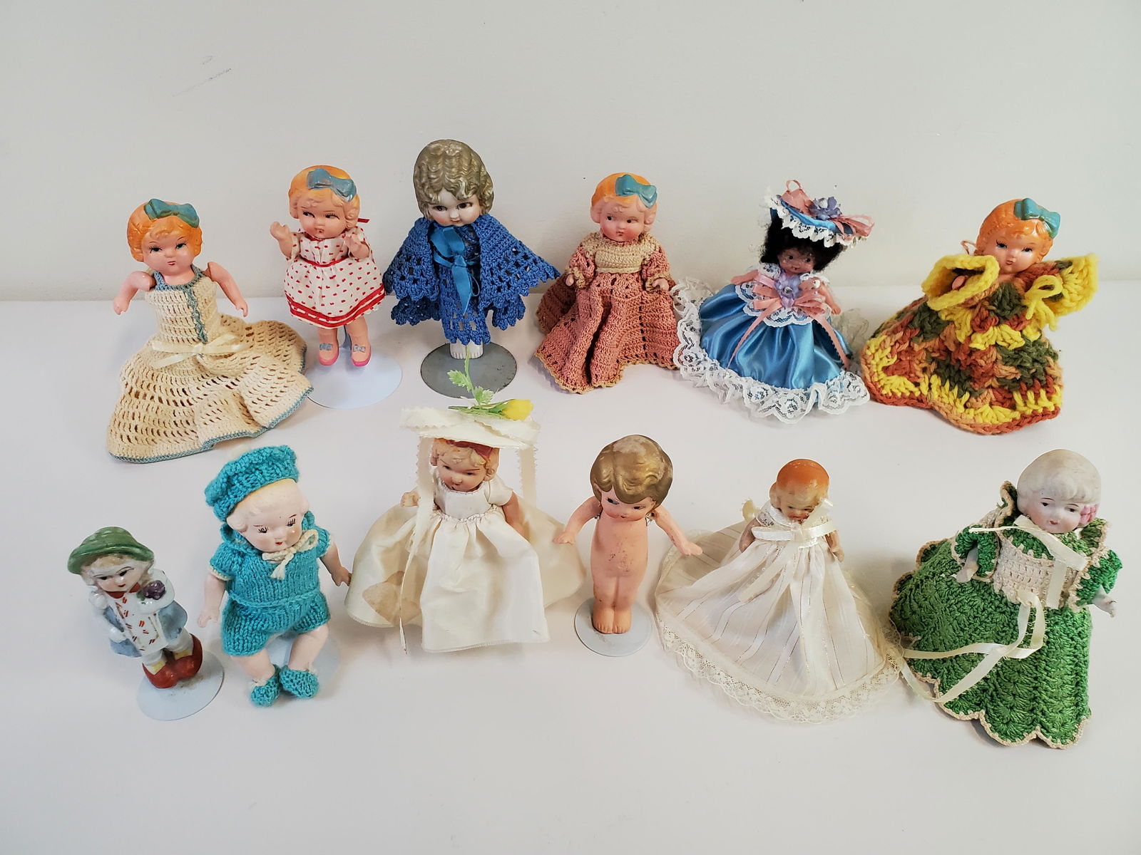 12 Dolls Incl Kewpie (1 of 3)