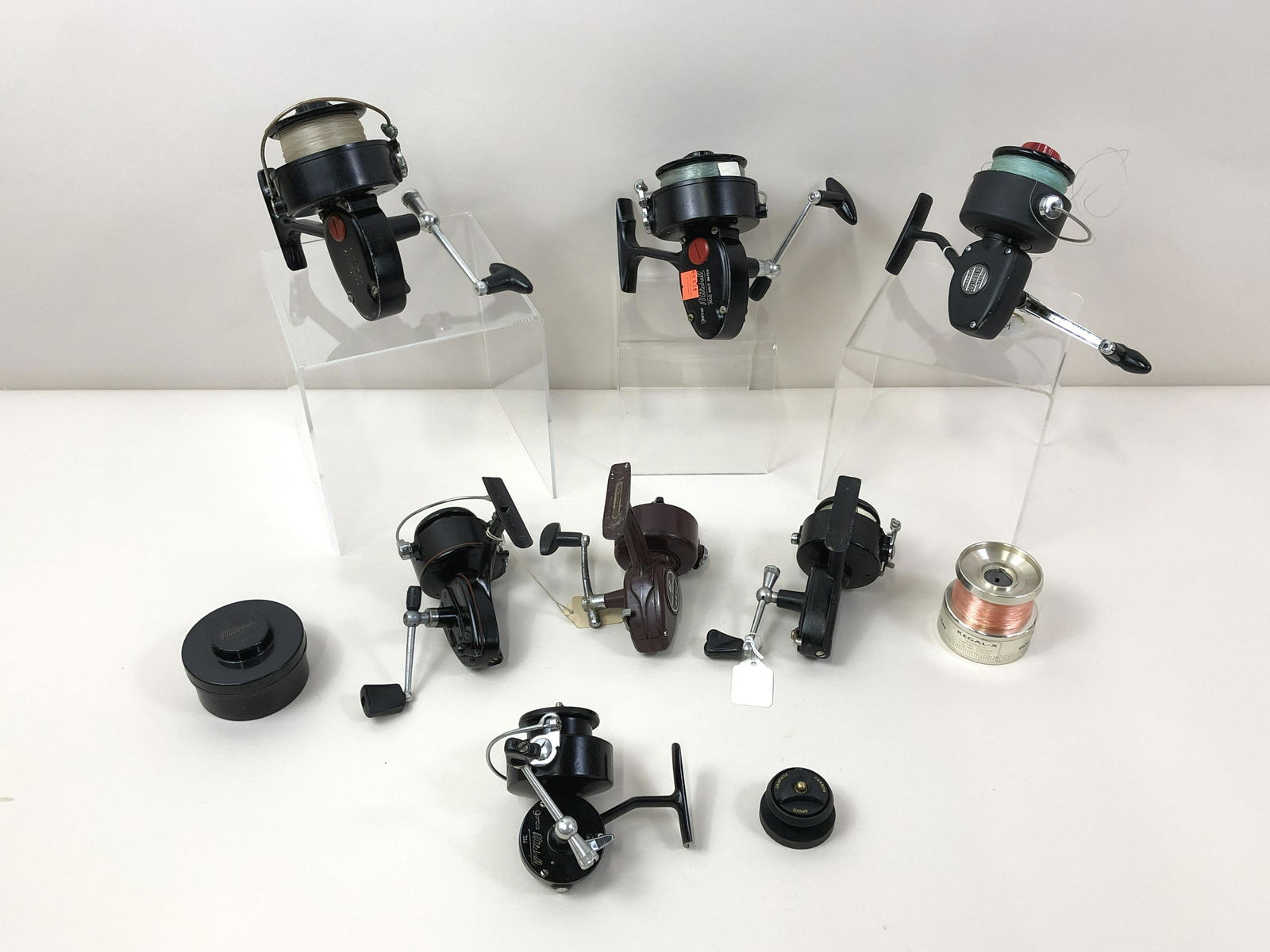 10 Fishing Reels Incl. Garcia Mitchell (1 of 9)