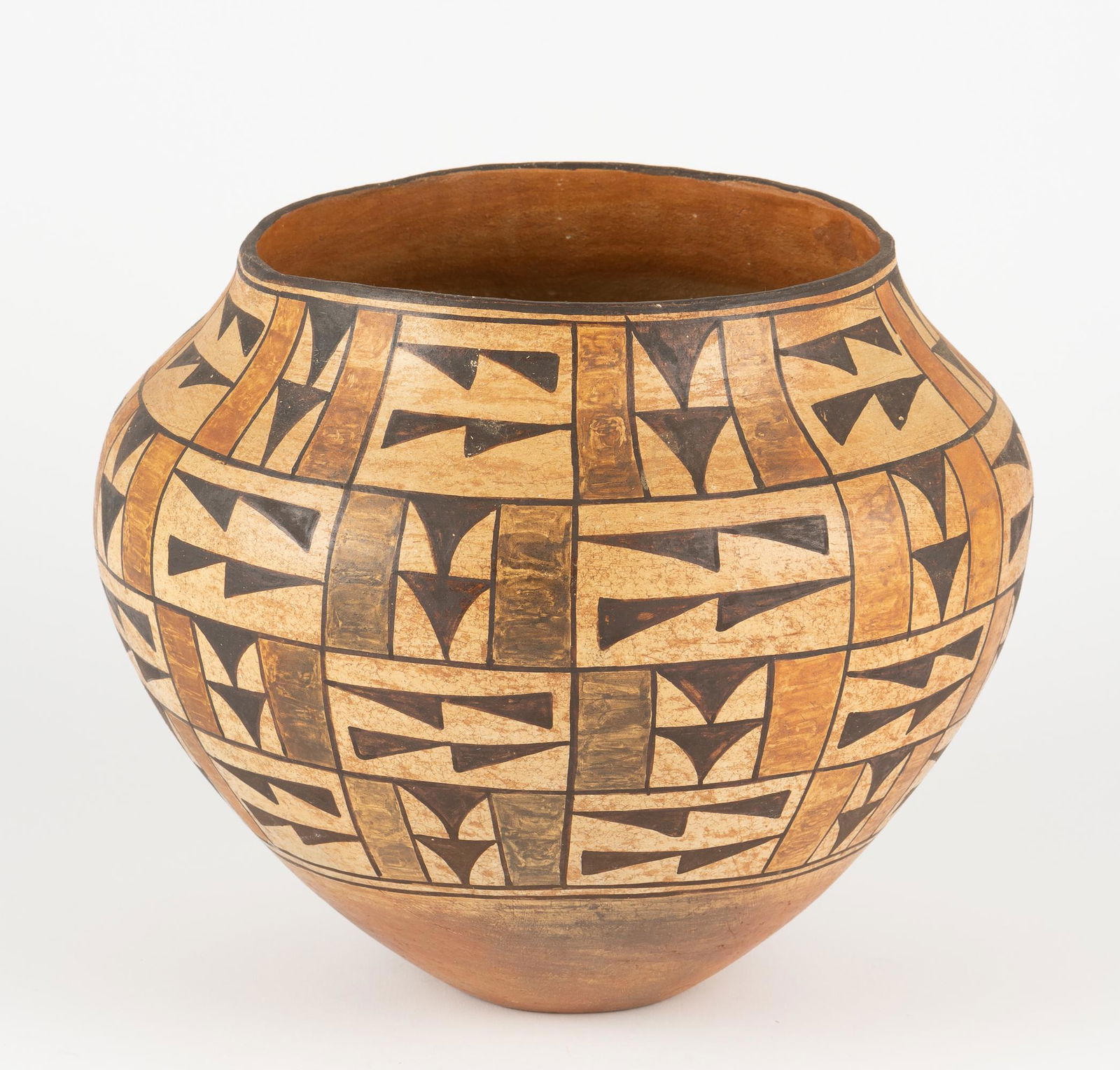 Southwestern Geometric Olla (1 of 6)