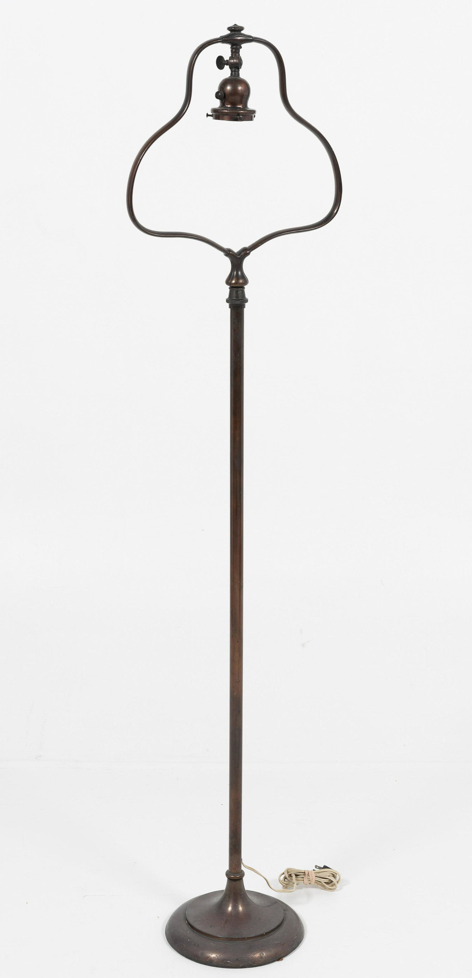 Handel Harp Floor Lamp (1 of 7)