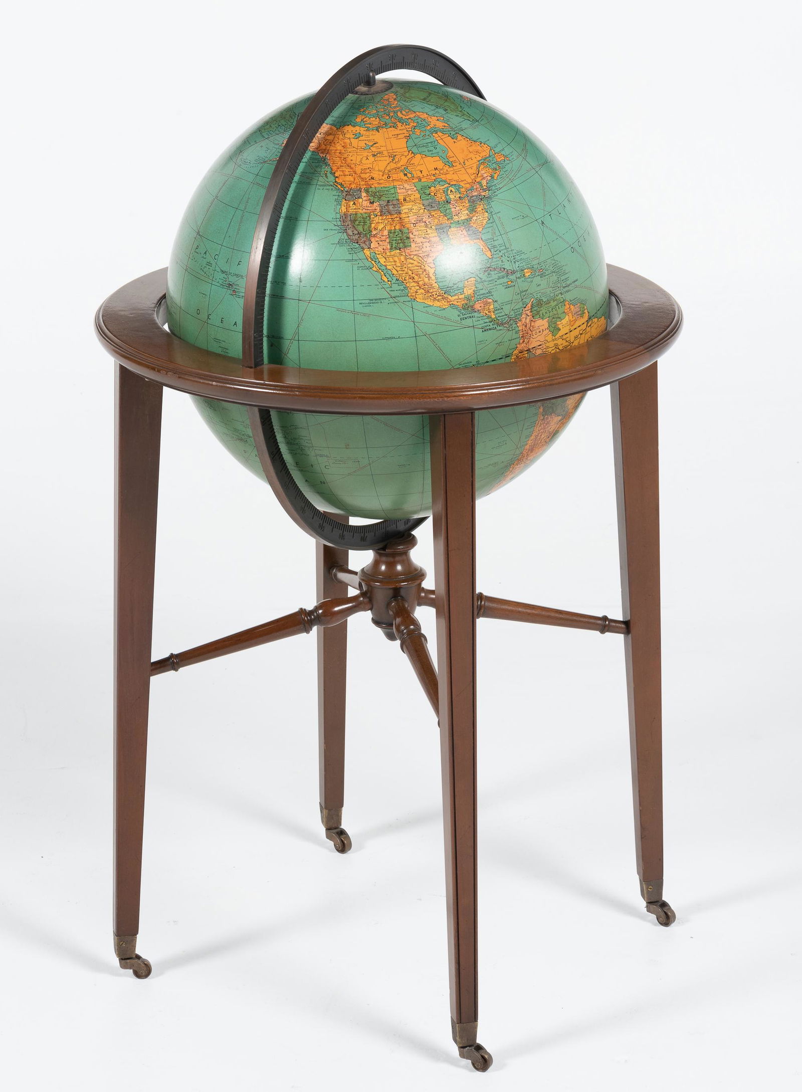 Weber Costello 16" Globe on Kittinger Stand (1 of 4)