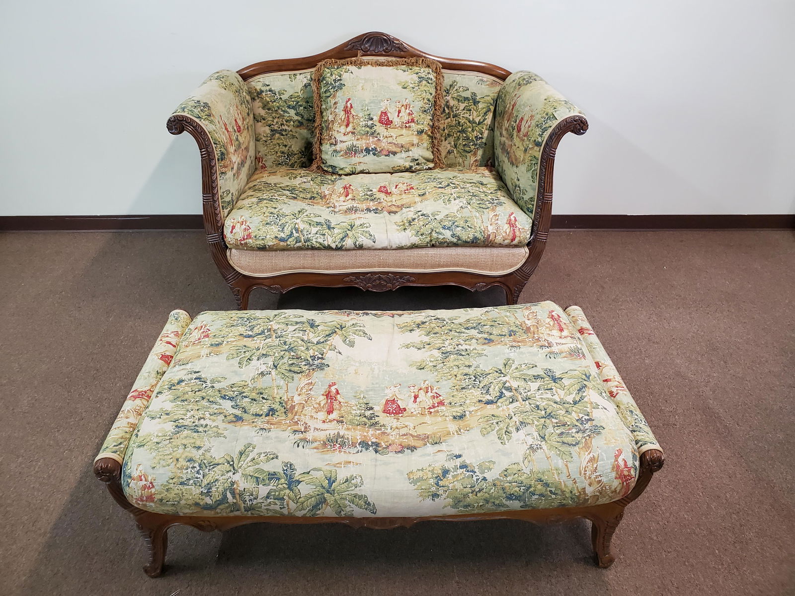 Vangard High Back Settee & Ottoman (1 of 8)